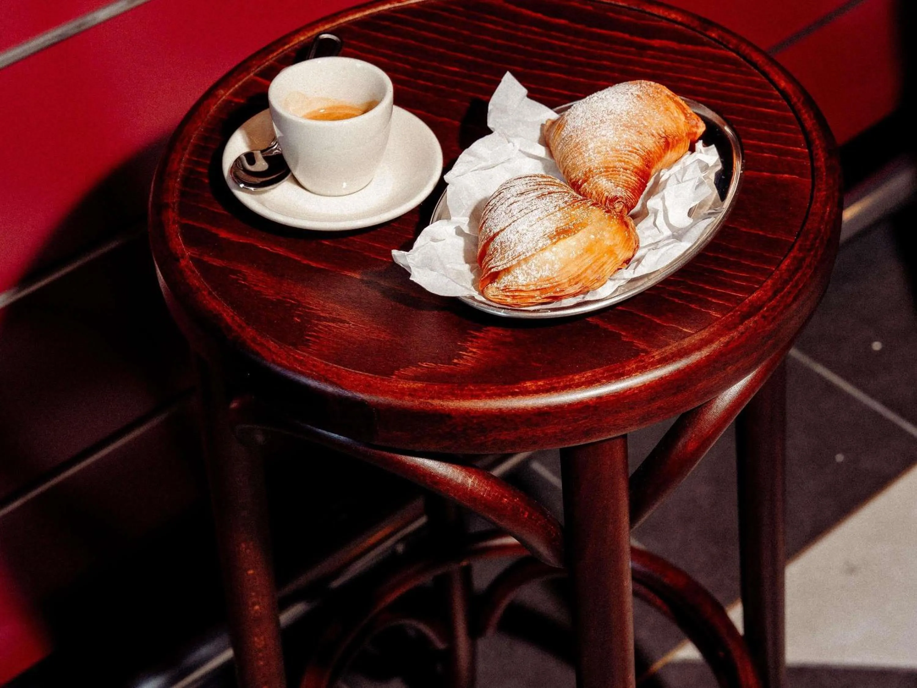 Breakfast in Mantra 2 Bond Street