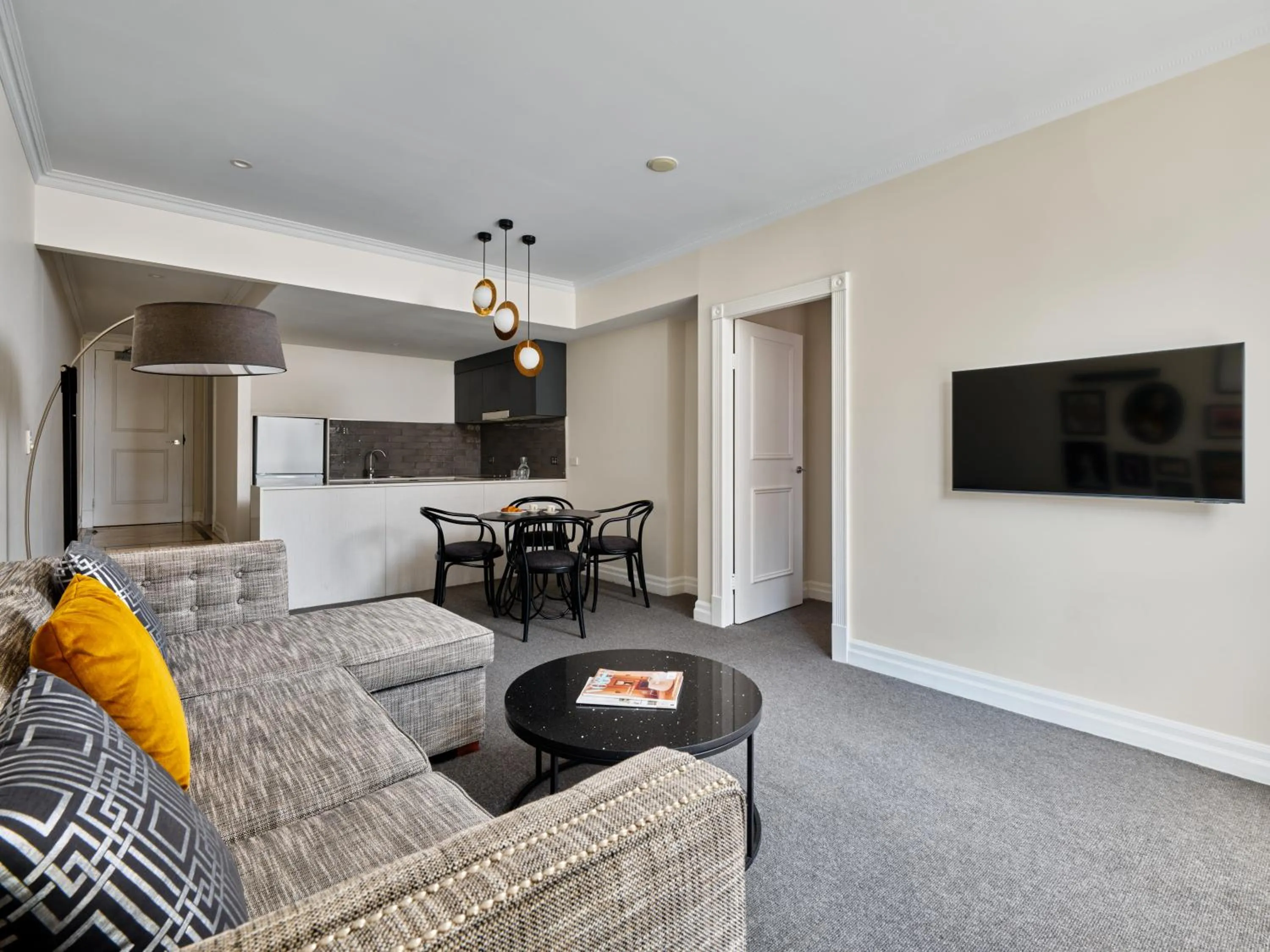 Living room in Mantra 2 Bond Street