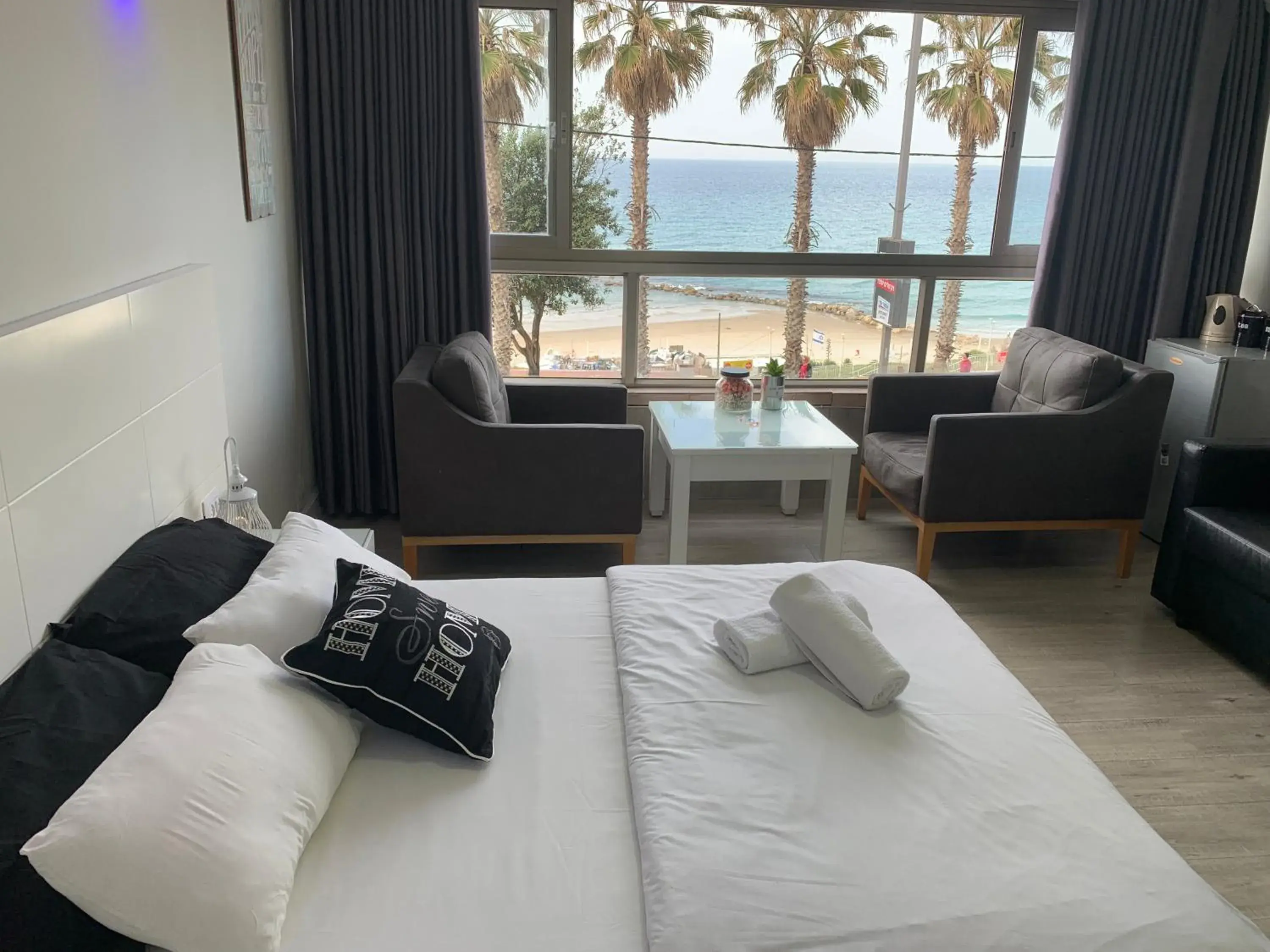 Standard Double Room with Sea View in Spat Beach Standard Double Room with Sea View in Spat Beach