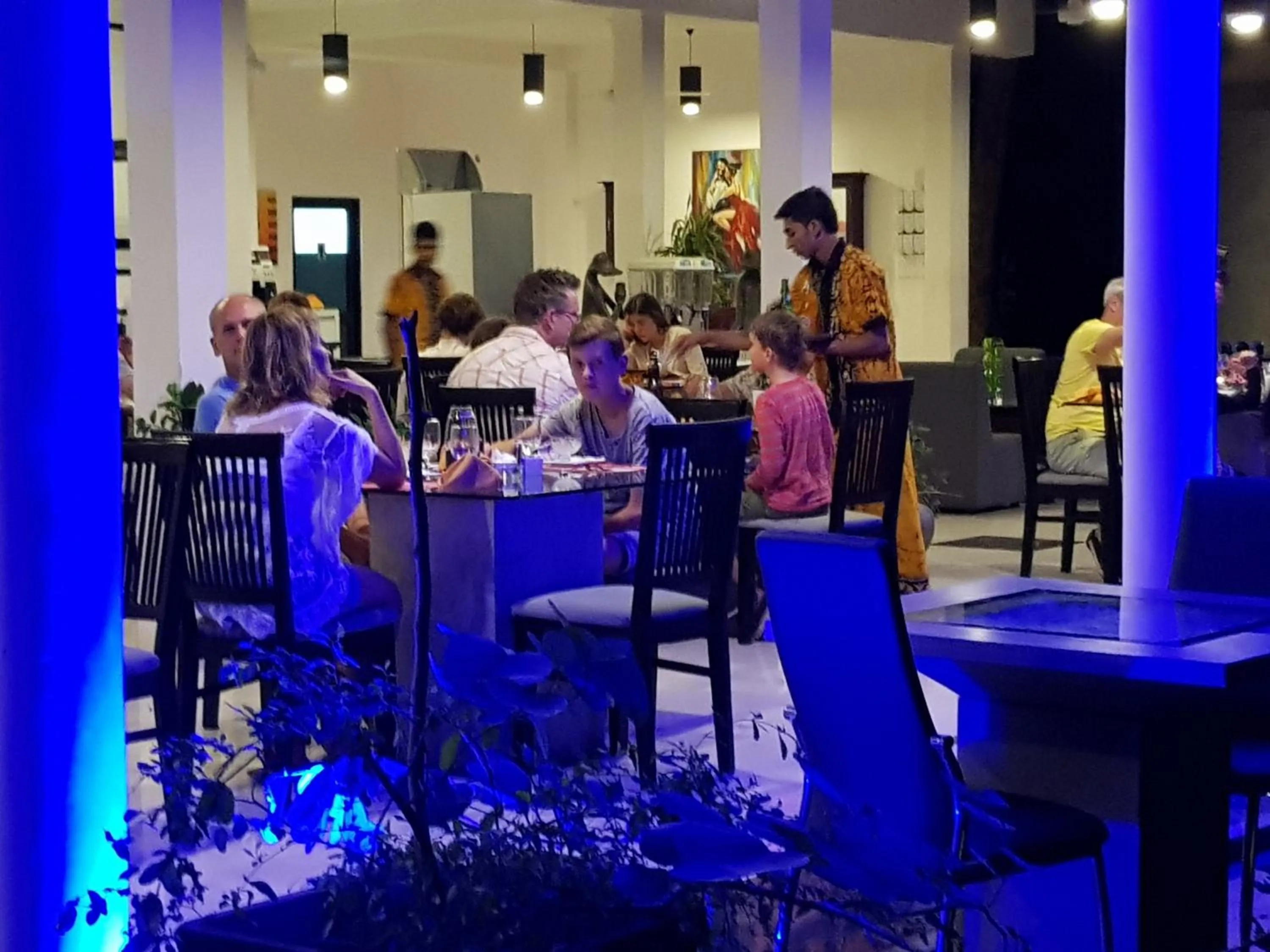 Restaurant/places to eat in Flower Garden Eco Village