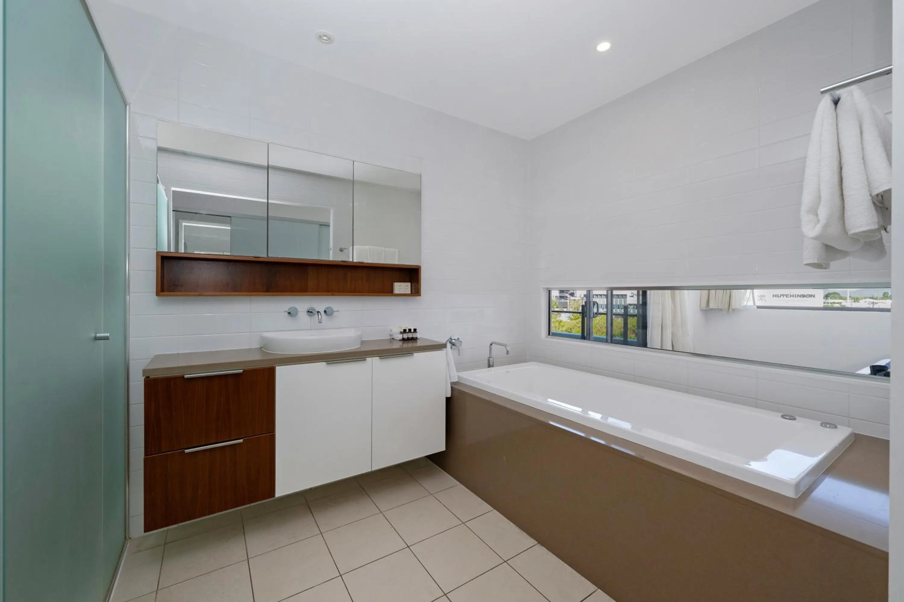 Central Islington Apartments