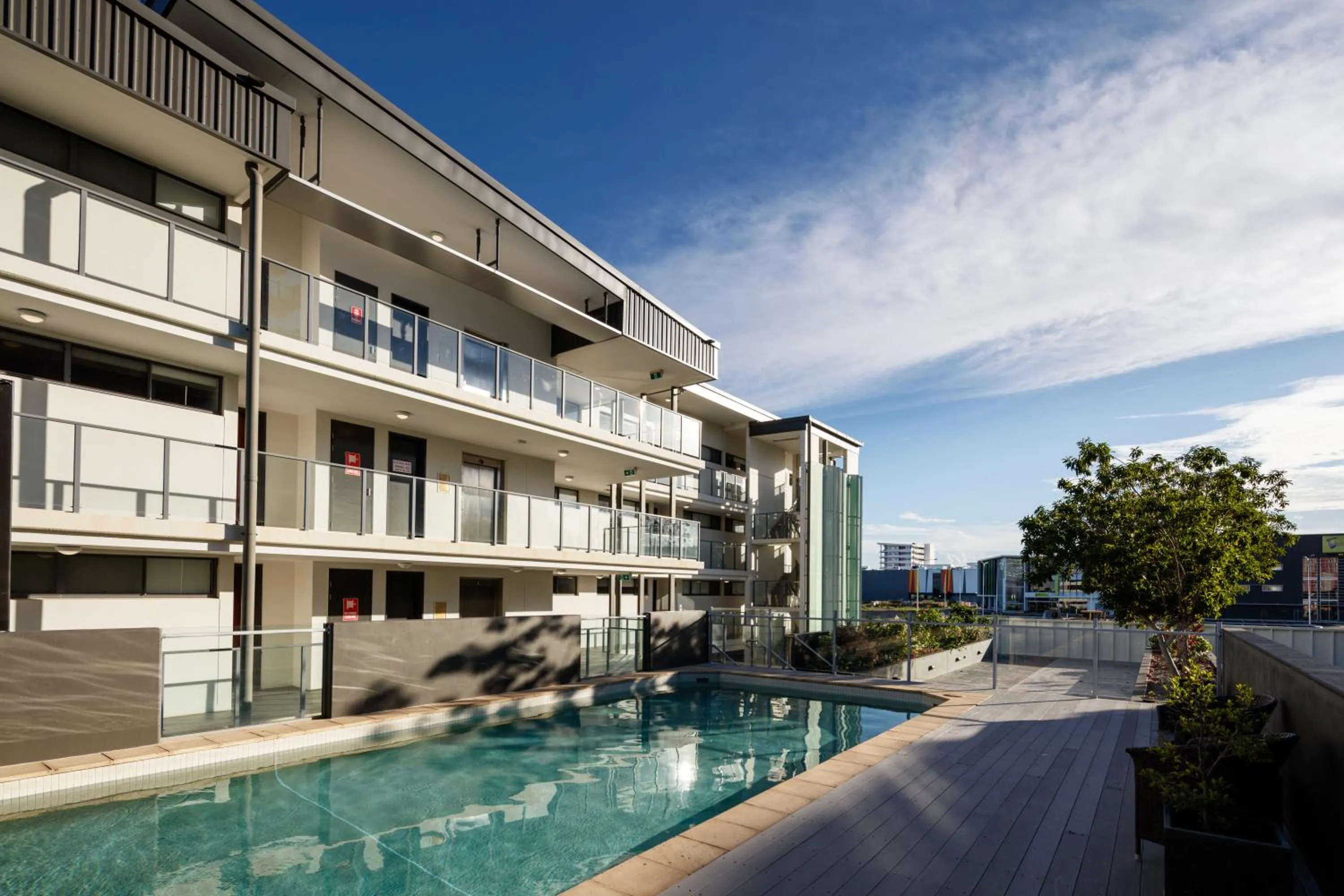 Swimming pool in Central Islington Apartments