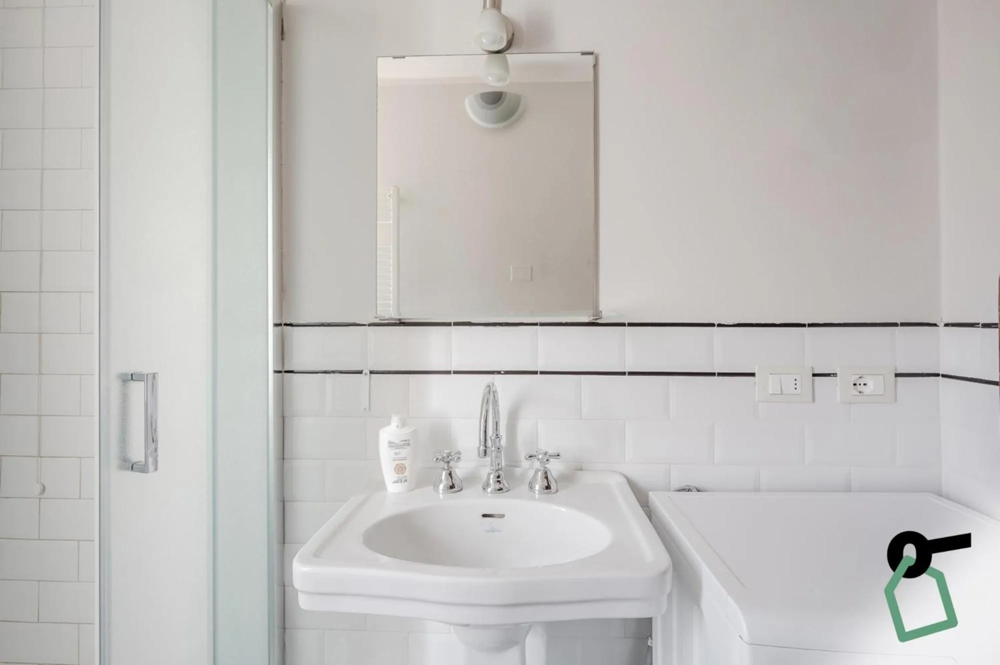 Bathroom in HOTIDAY Apartment Collection - Lerici Terrediliguria