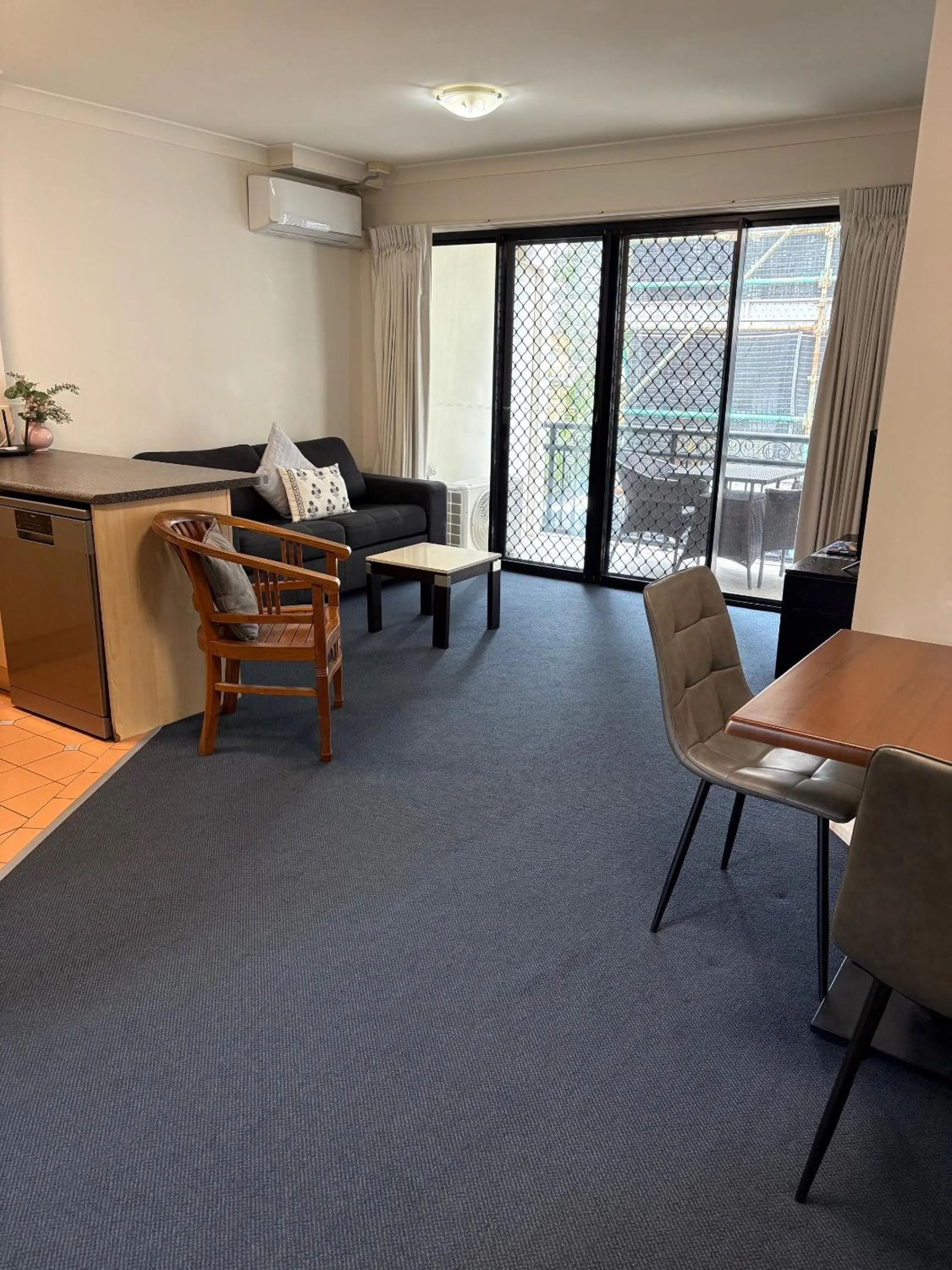 Living room in Island Beach Resort