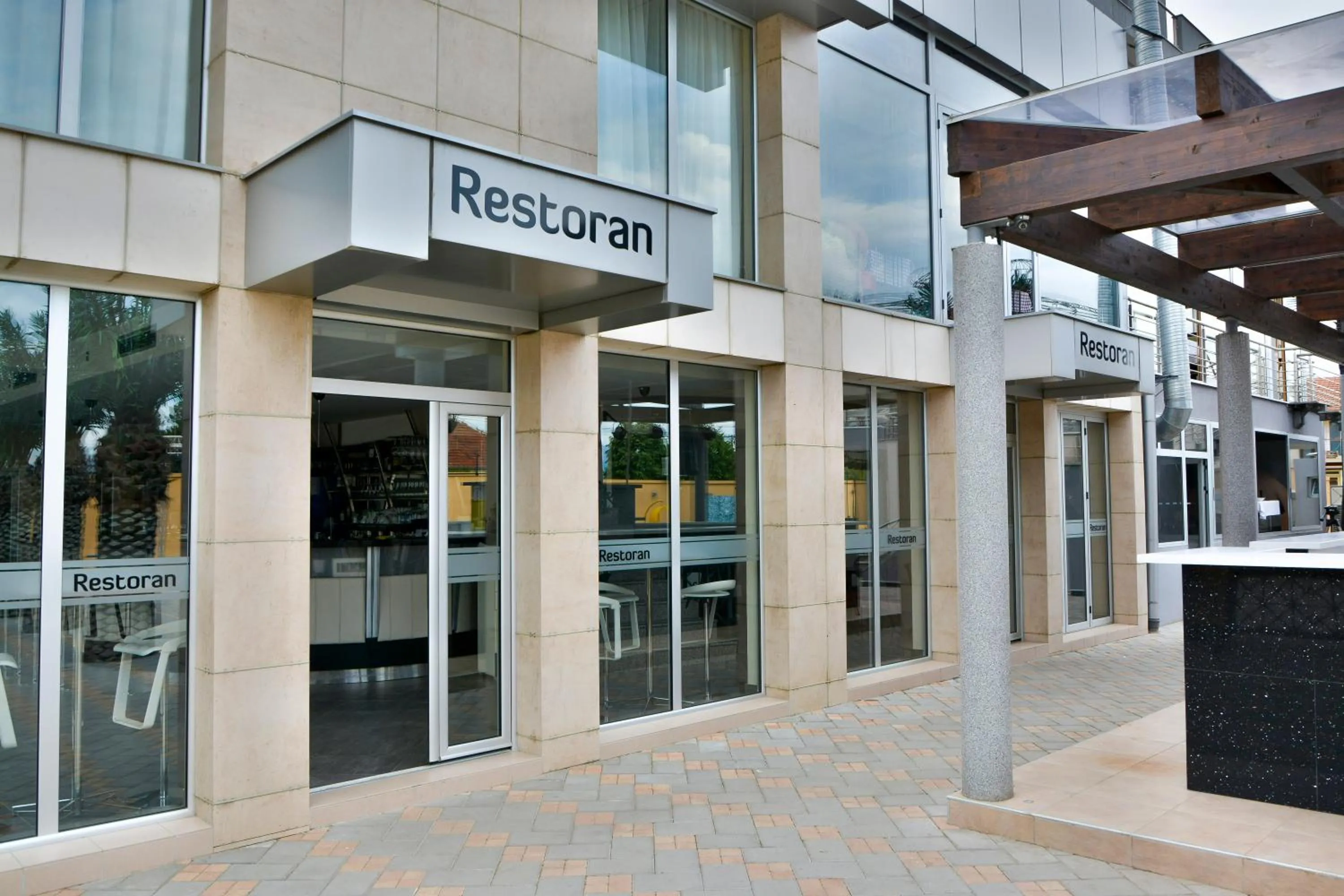 Facade/entrance in Hotel Bella Nella