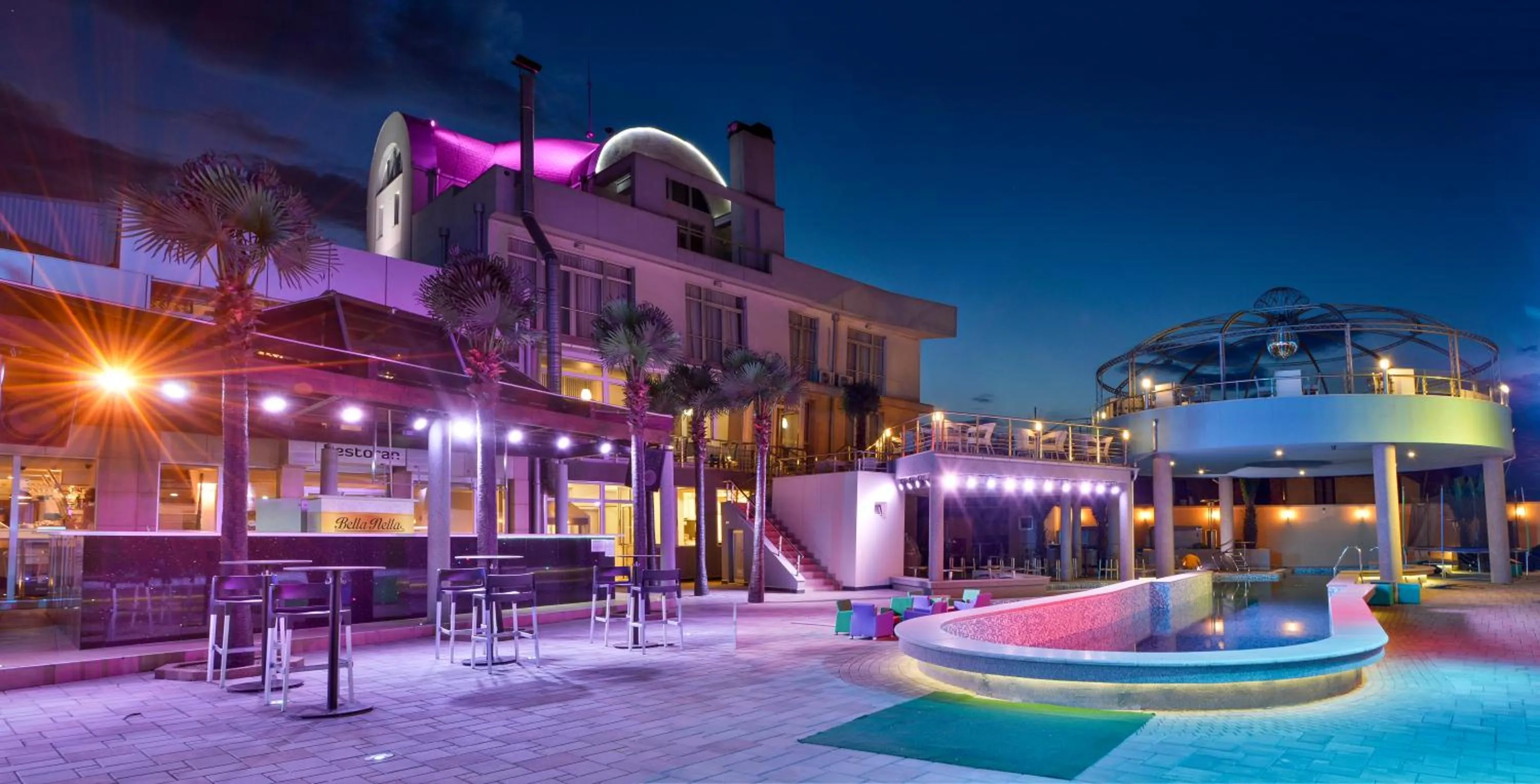 Restaurant/places to eat in Hotel Bella Nella