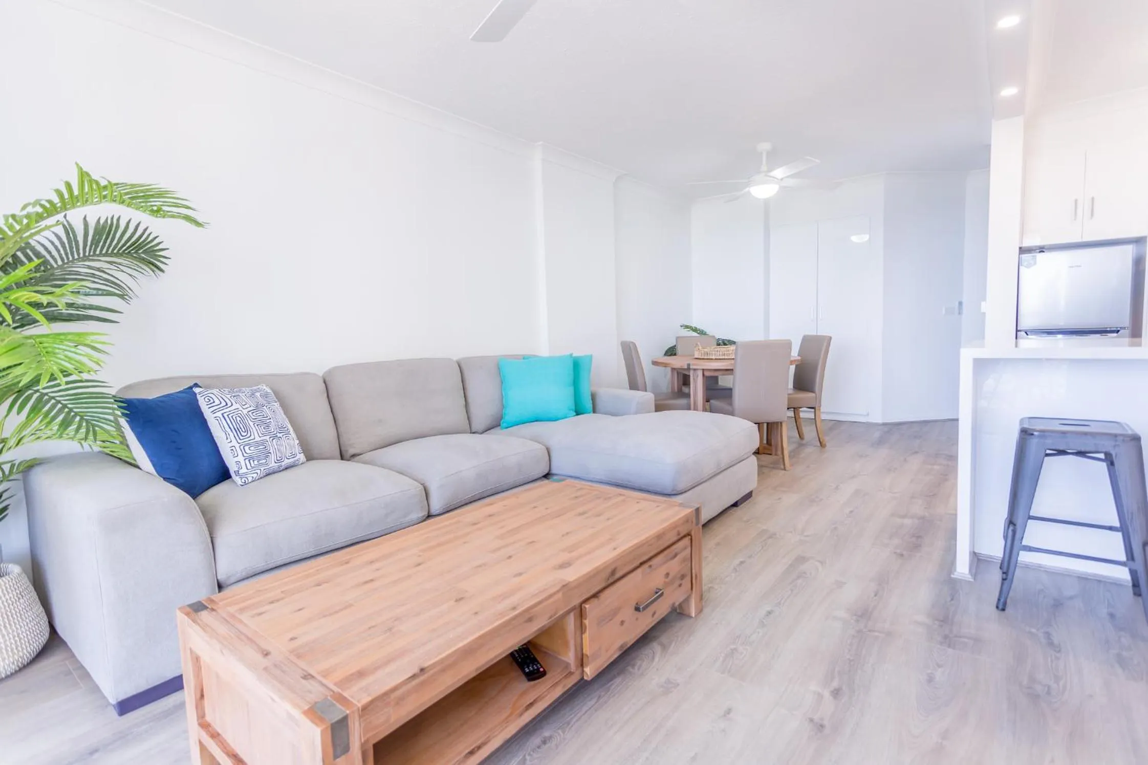 Living room in Ocean Royale