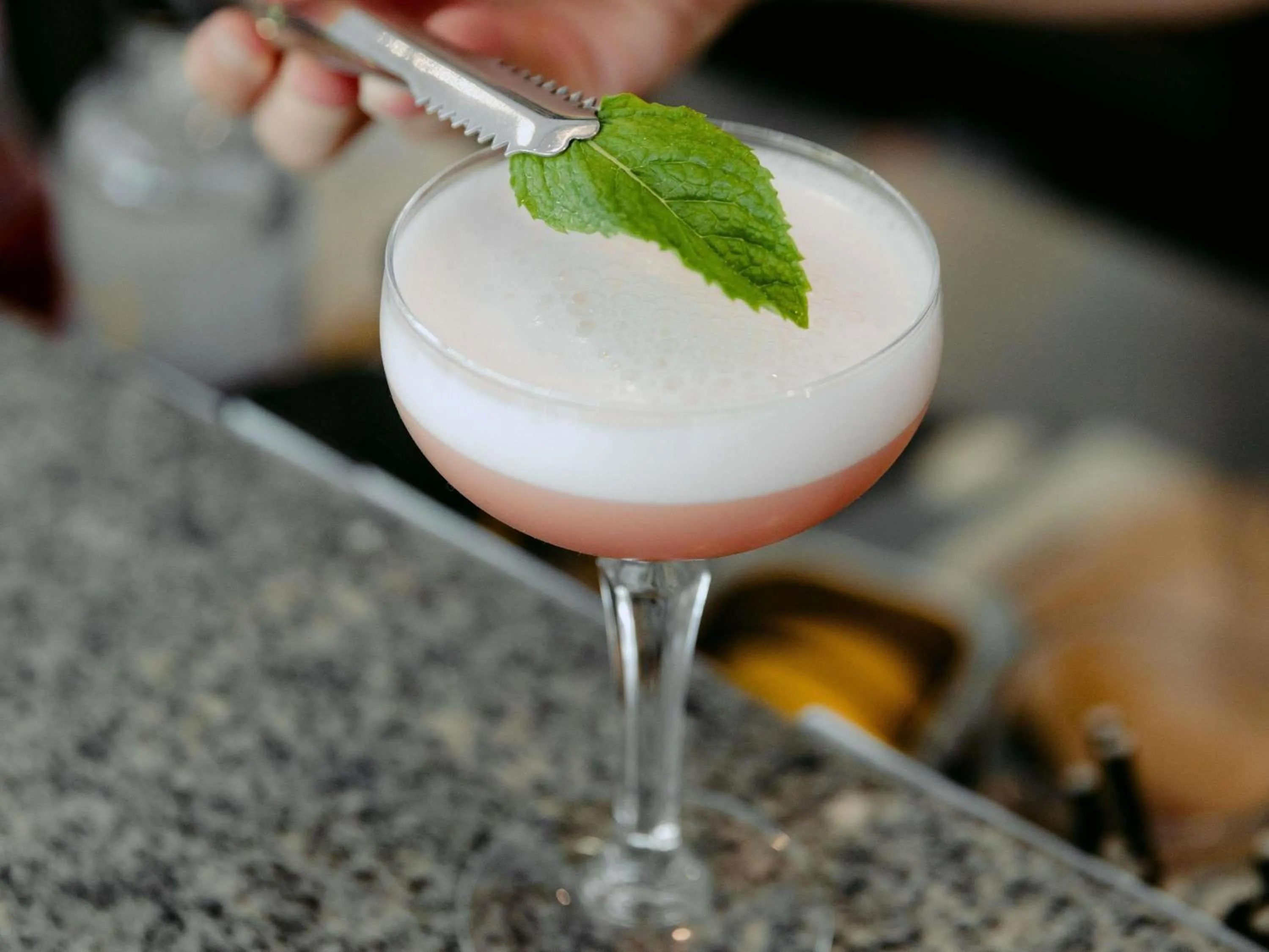 Lounge or bar in Mercure Brisbane Spring Hill