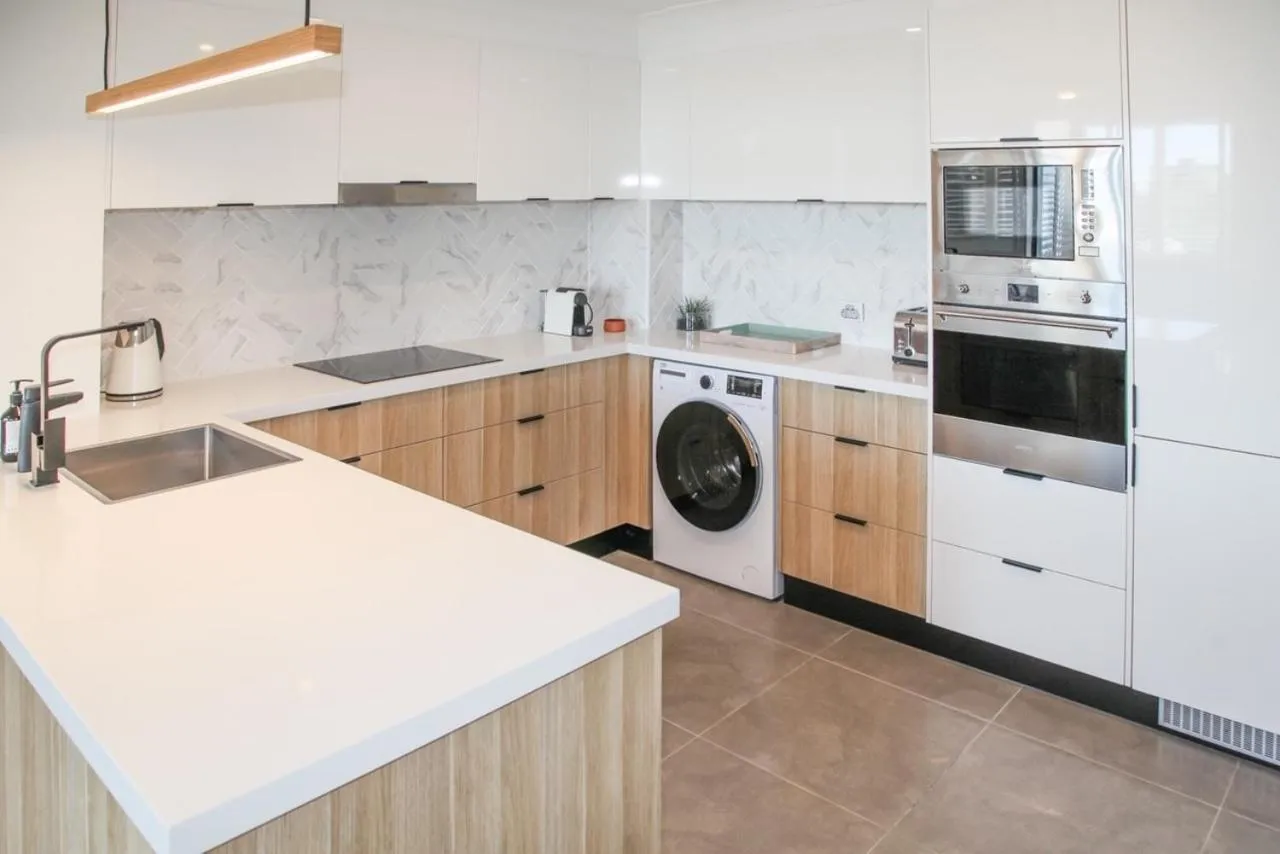 Kitchen or kitchenette in Bridgewater Apartments