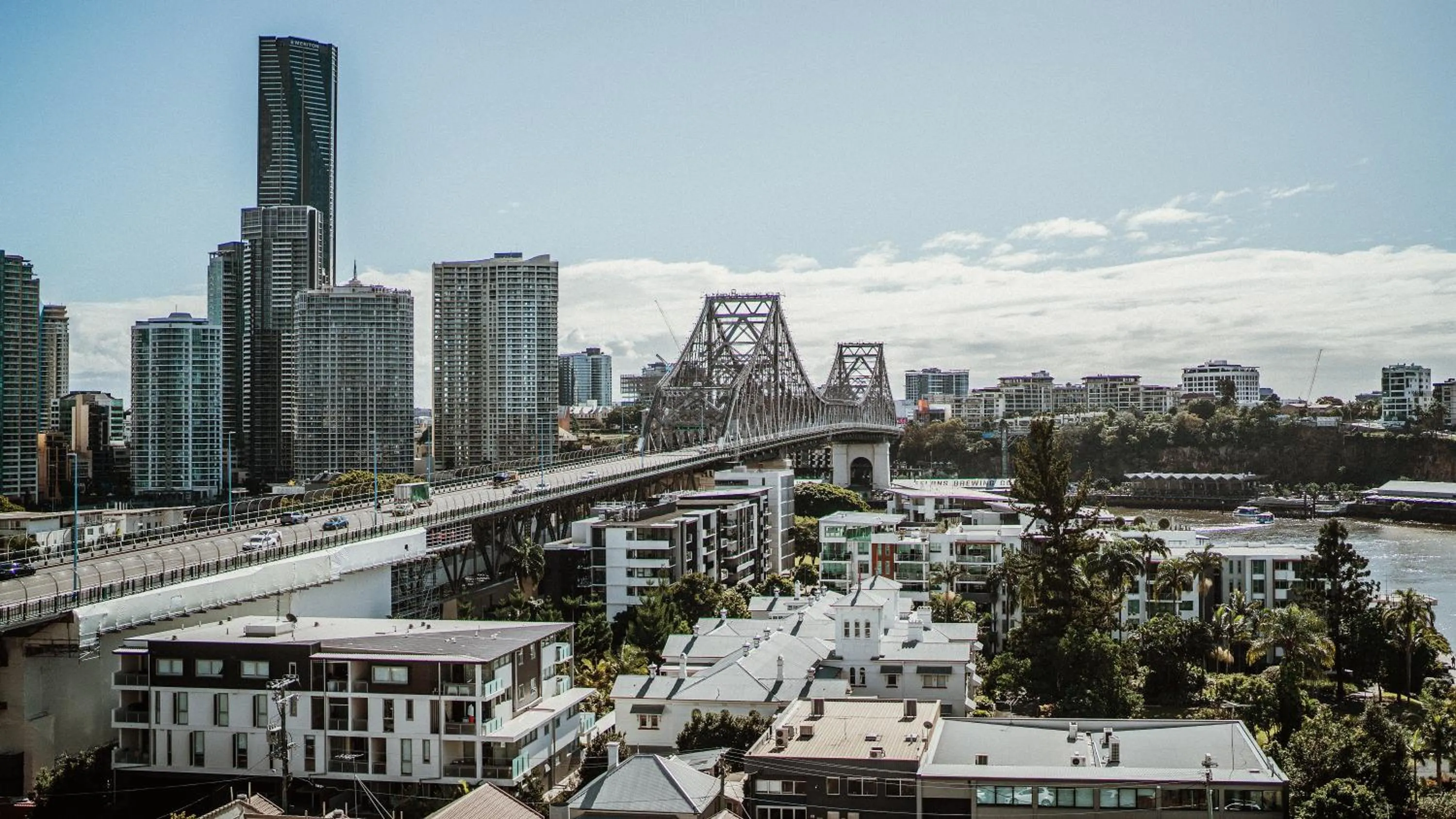 Property building in Bridgewater Apartments