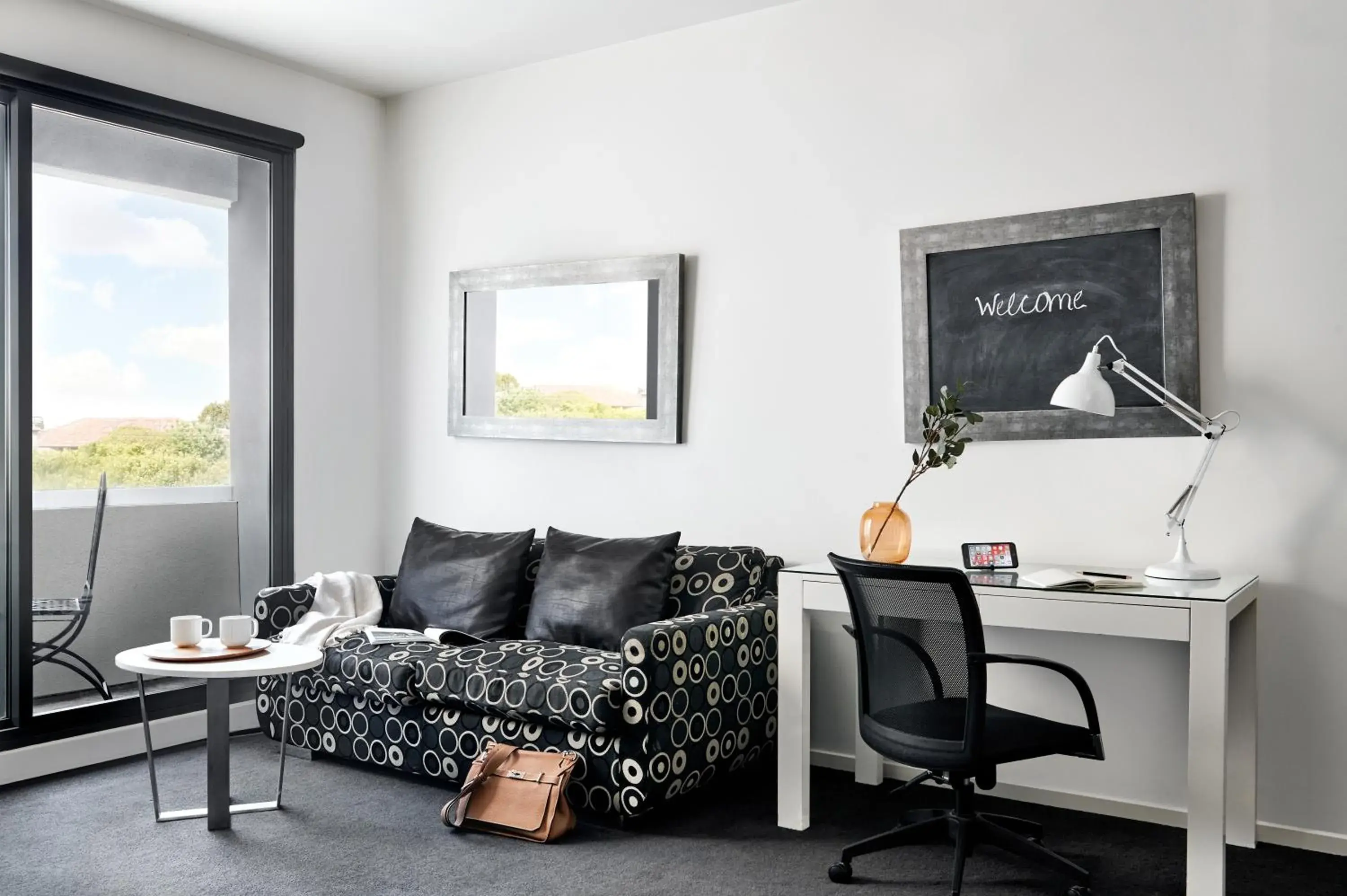 Two Bedroom Apartment in Punthill Oakleigh Two Bedroom Apartment in Punthill Oakleigh