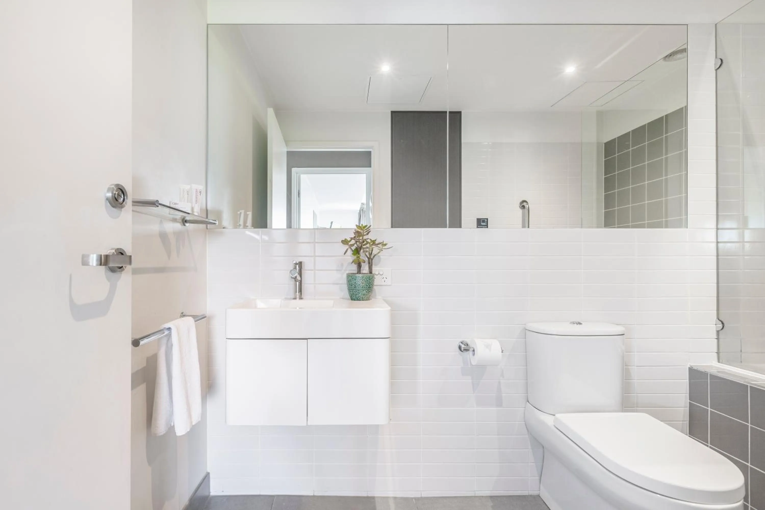 Bathroom in Punthill Oakleigh