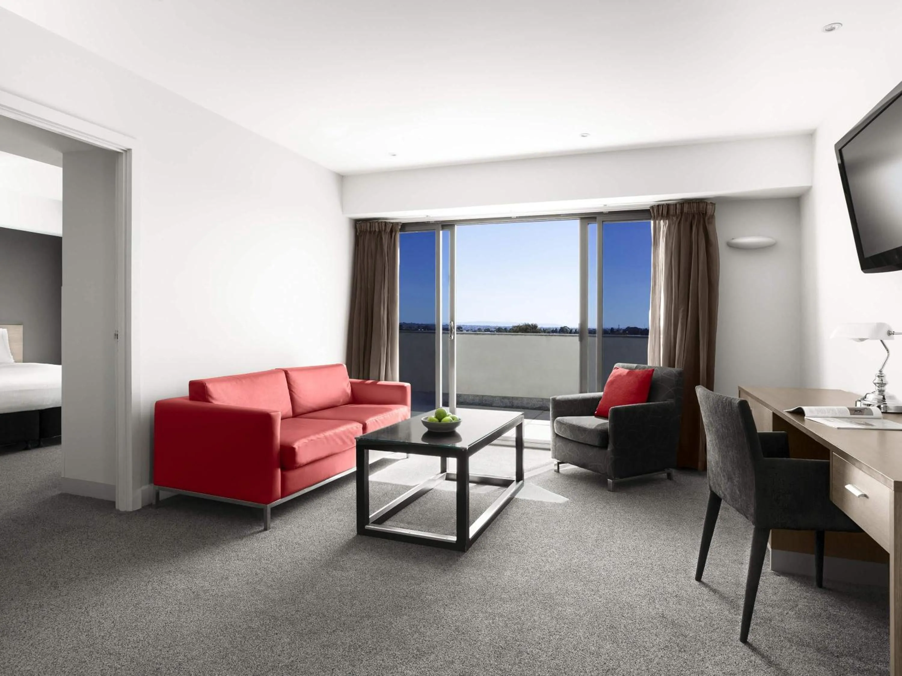 Bedroom, Bed in Mantra Melbourne Airport