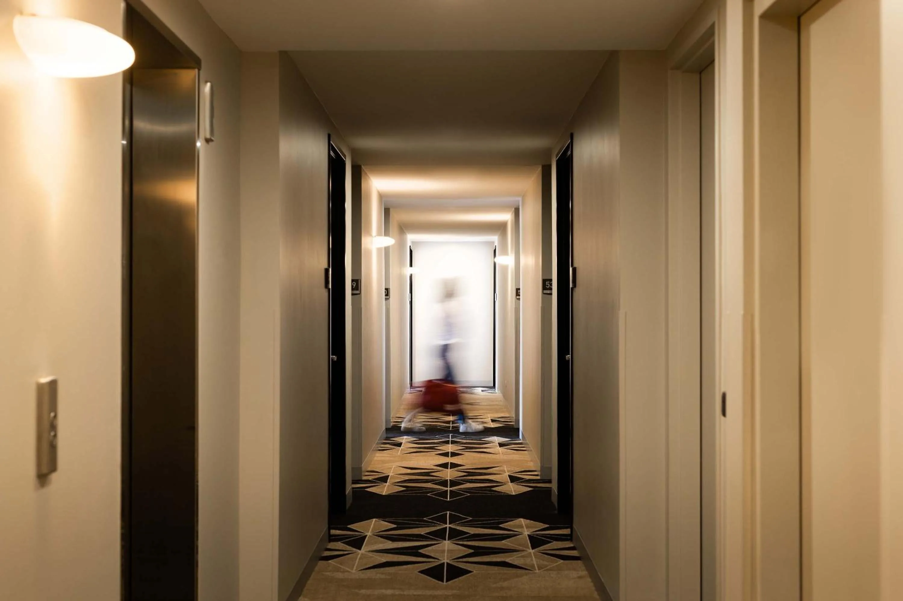 Property building in Mantra Melbourne Airport