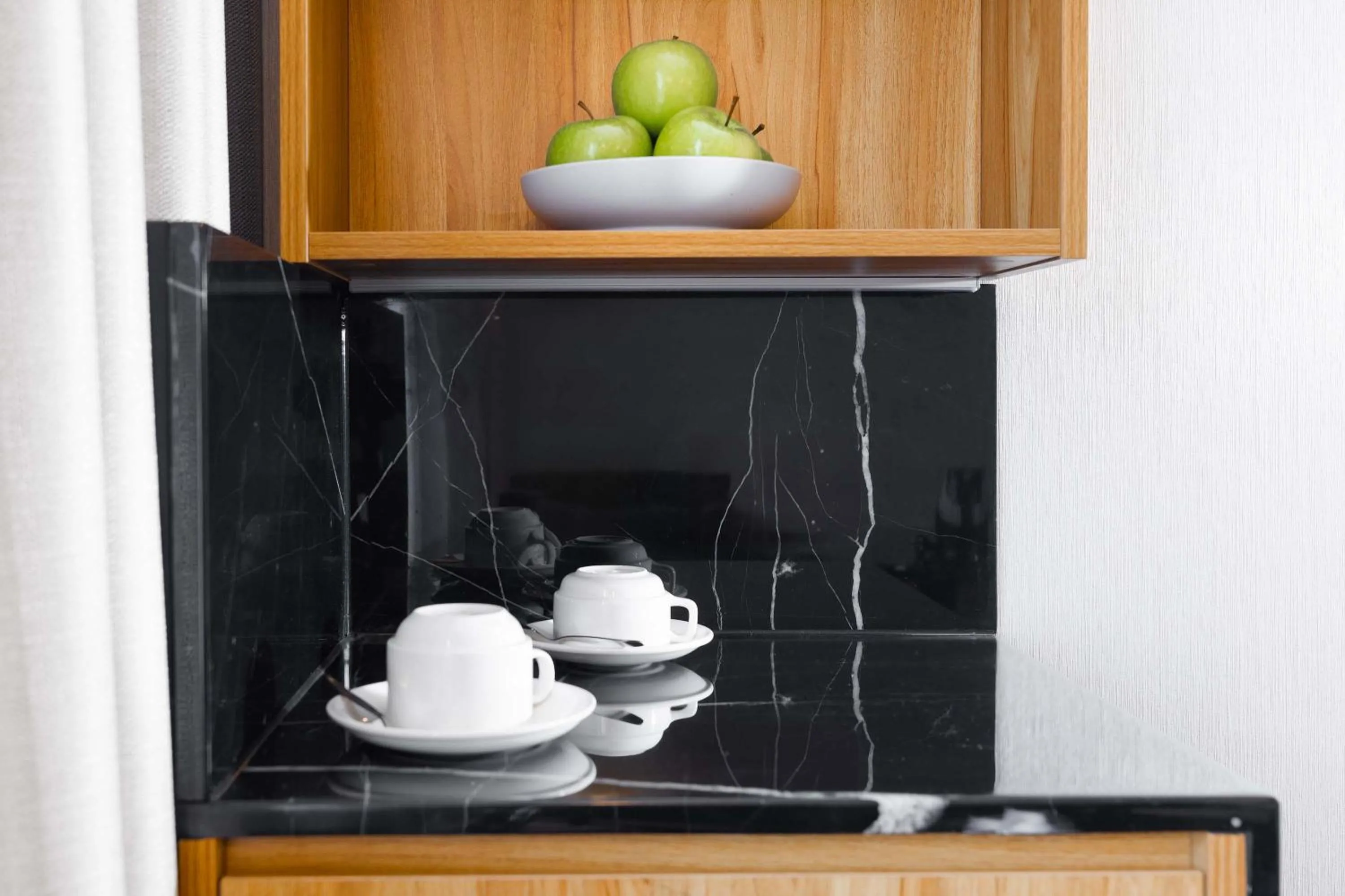 Kitchen or kitchenette in Mantra Melbourne Airport