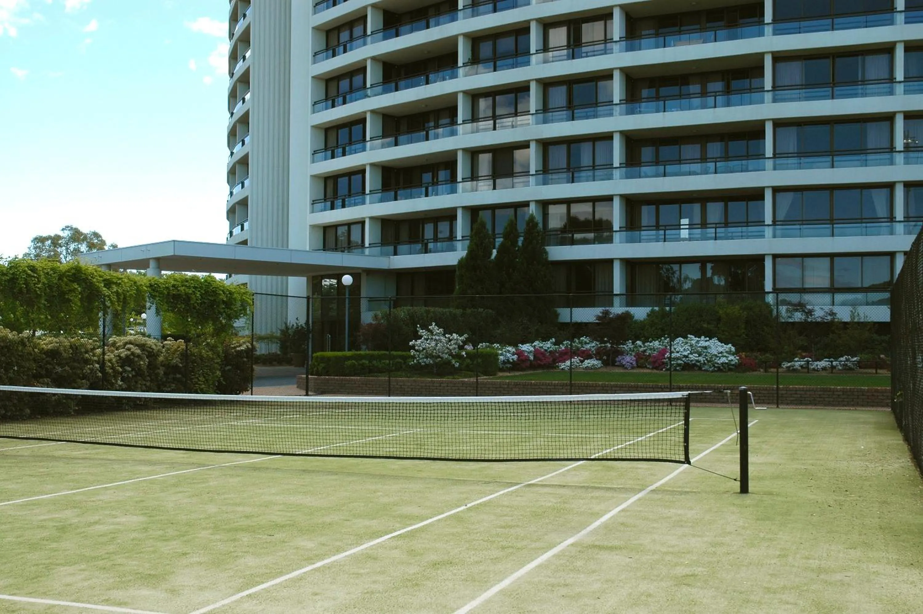 Fitness centre/facilities in BreakFree Capital Tower Apartments