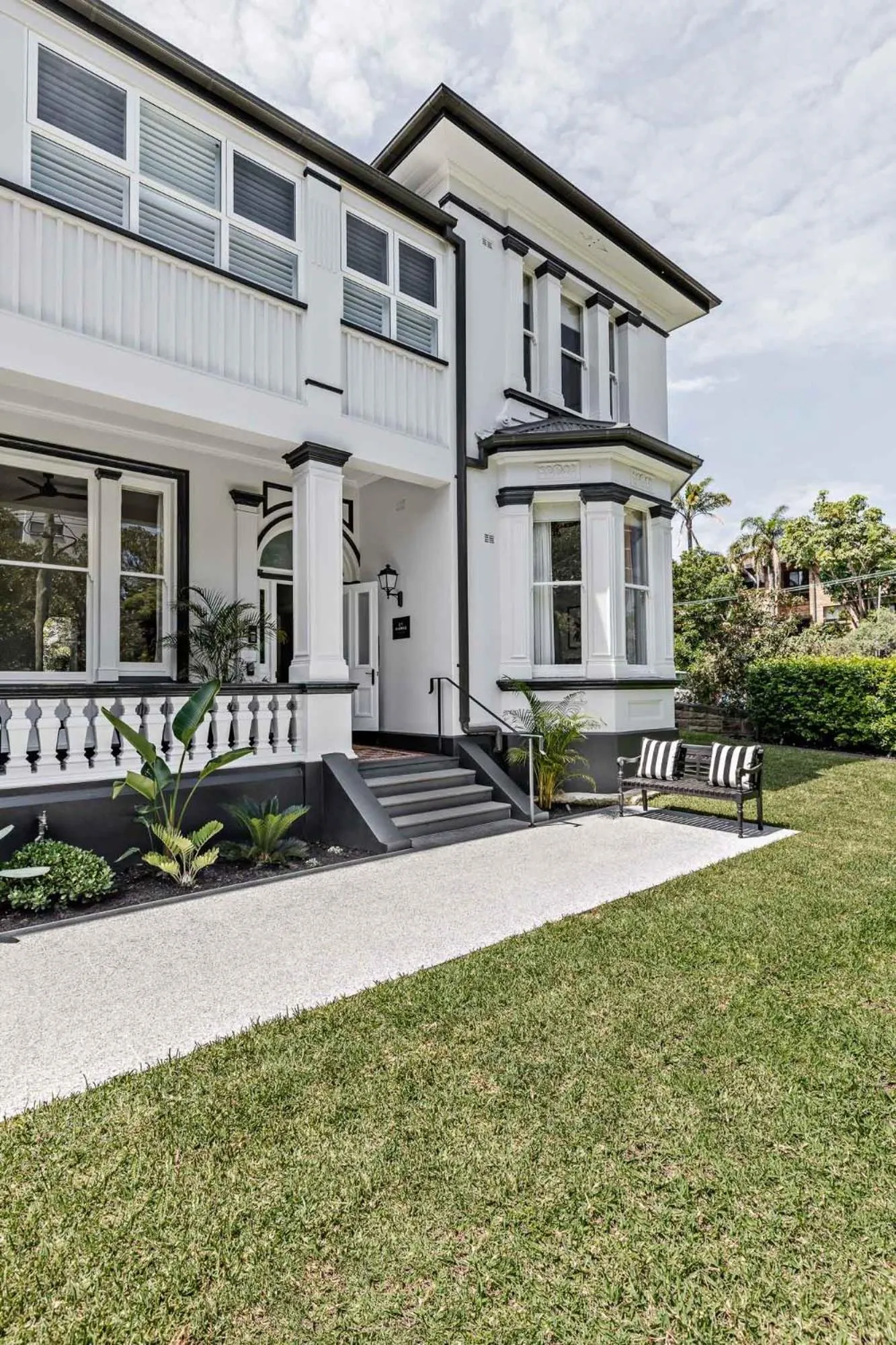 Property building in St Marks Randwick