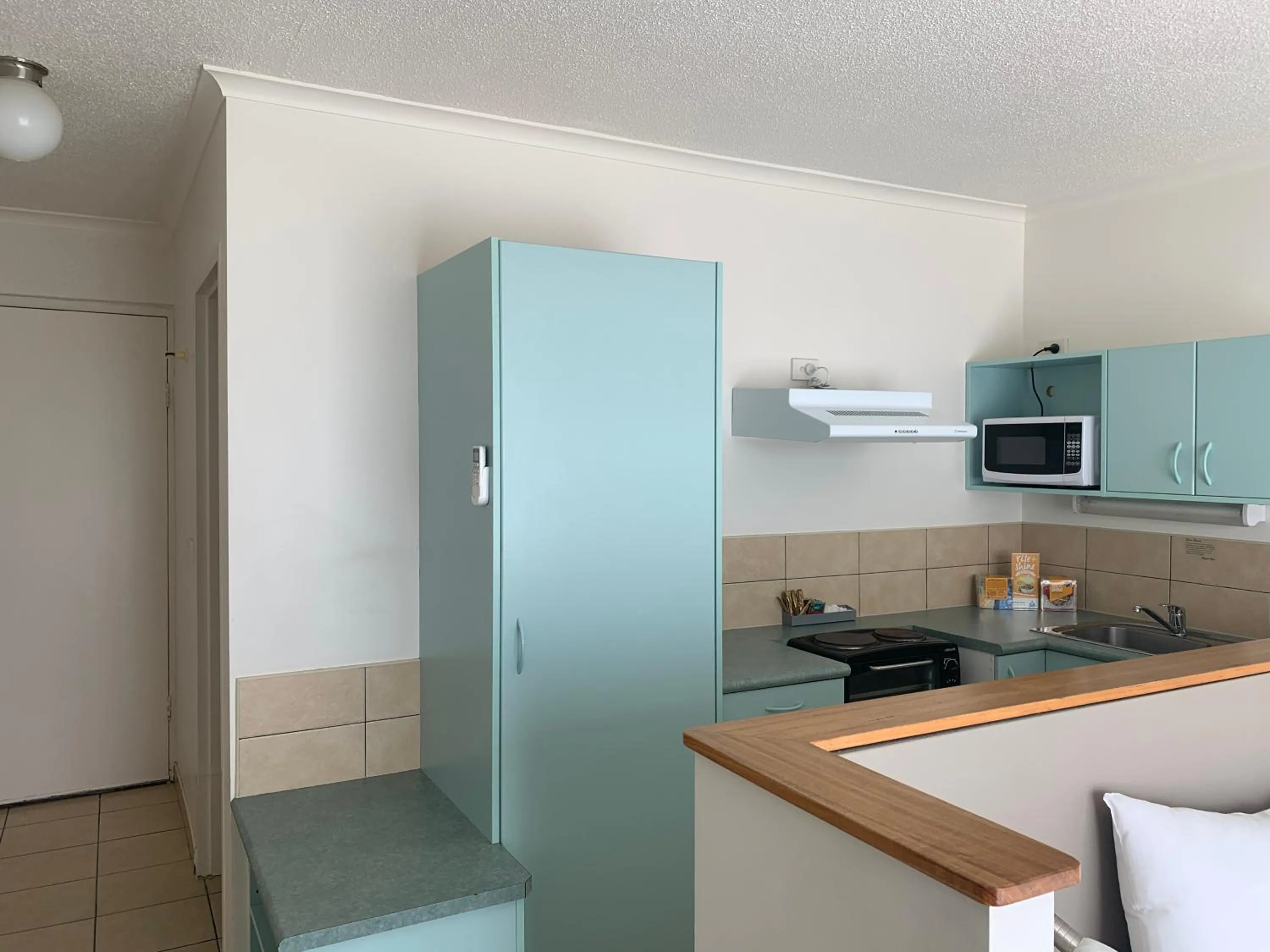 Kitchen or kitchenette in Adina Place Motel Apartments