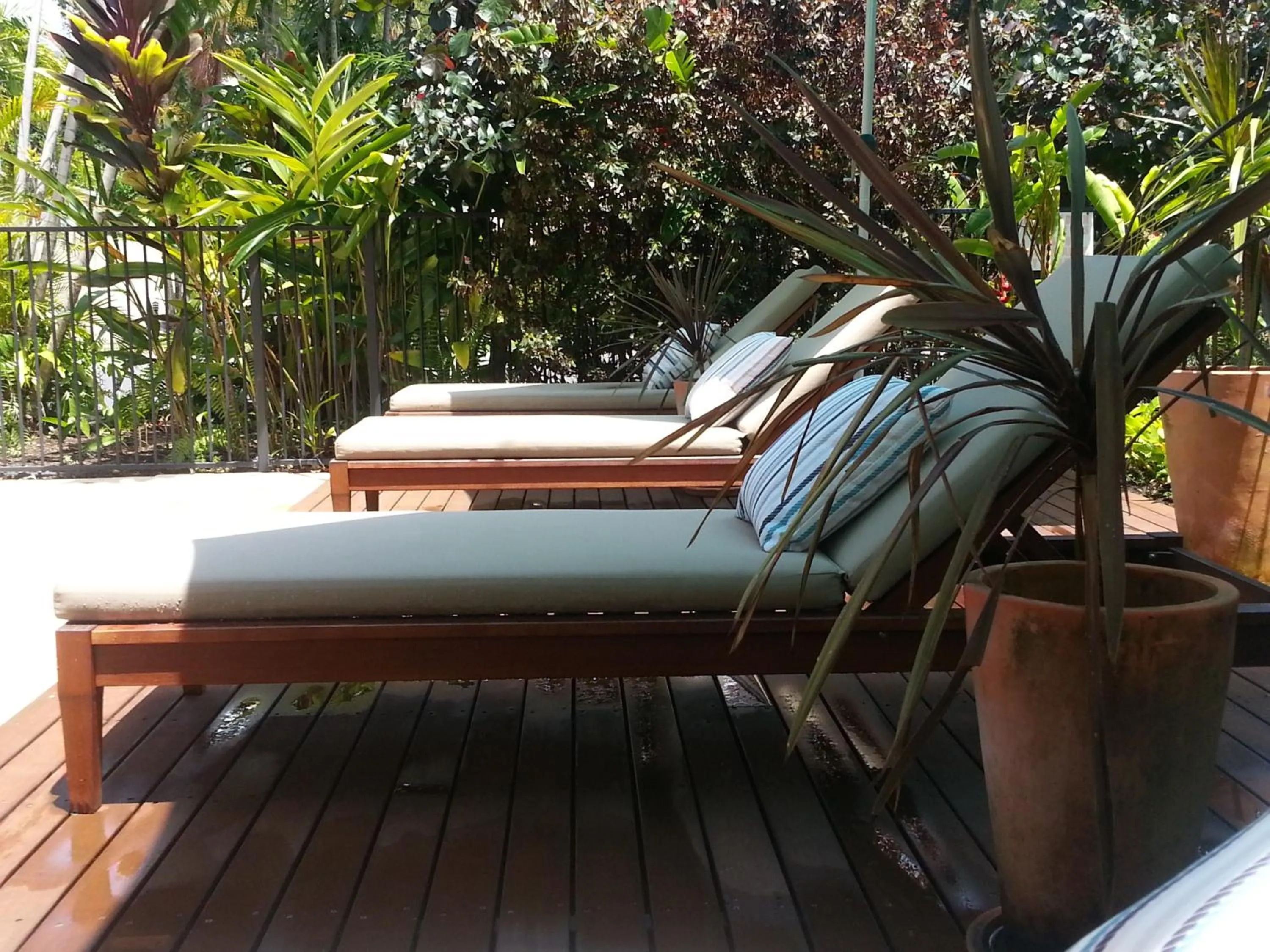 Facade/entrance in Clifton Sands Holiday Units