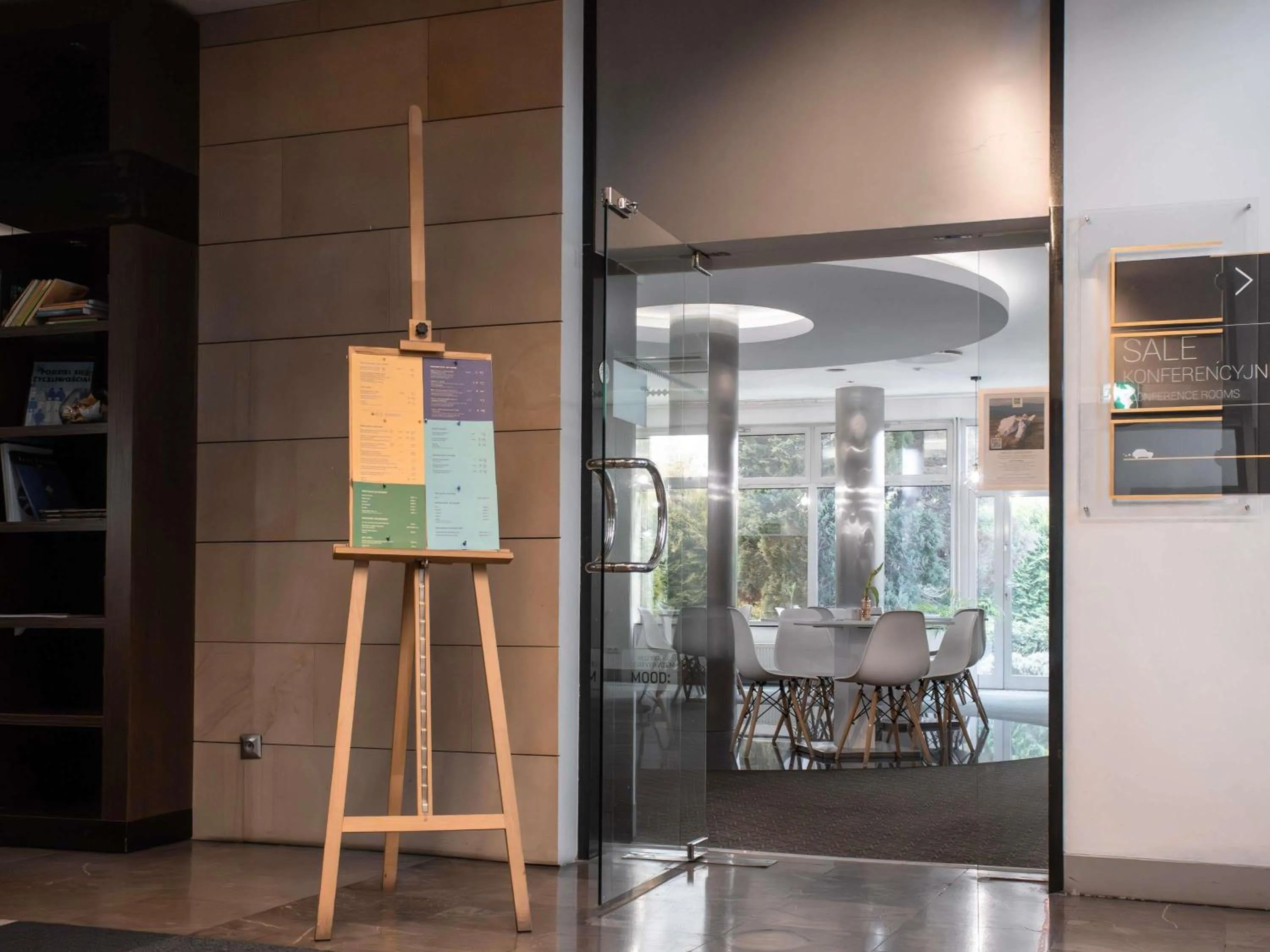 Lounge or bar in ibis Styles Bielsko Biala