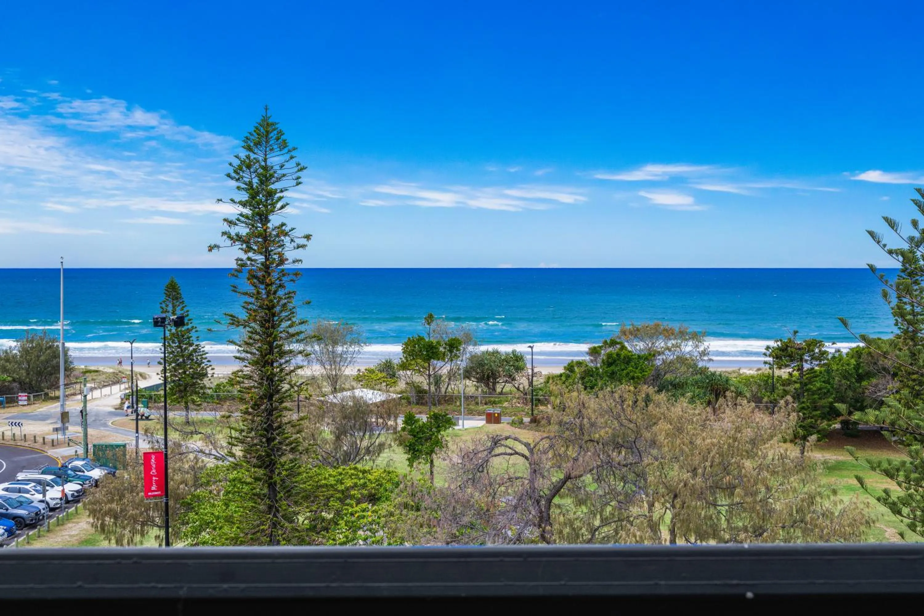 Day in Hi Ho Beach Apartments on Broadbeach