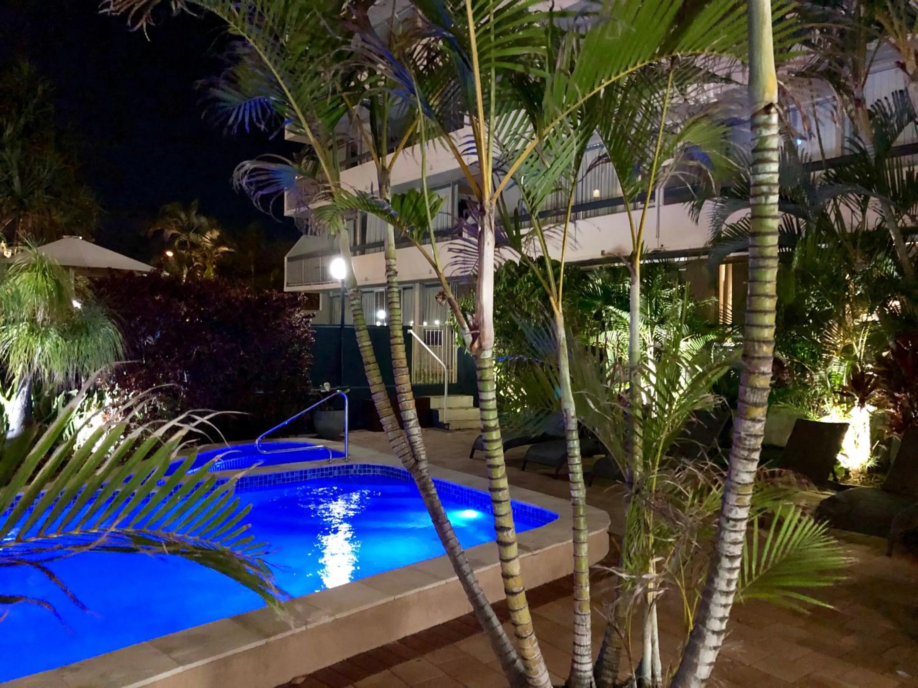 Night in Hi Ho Beach Apartments on Broadbeach