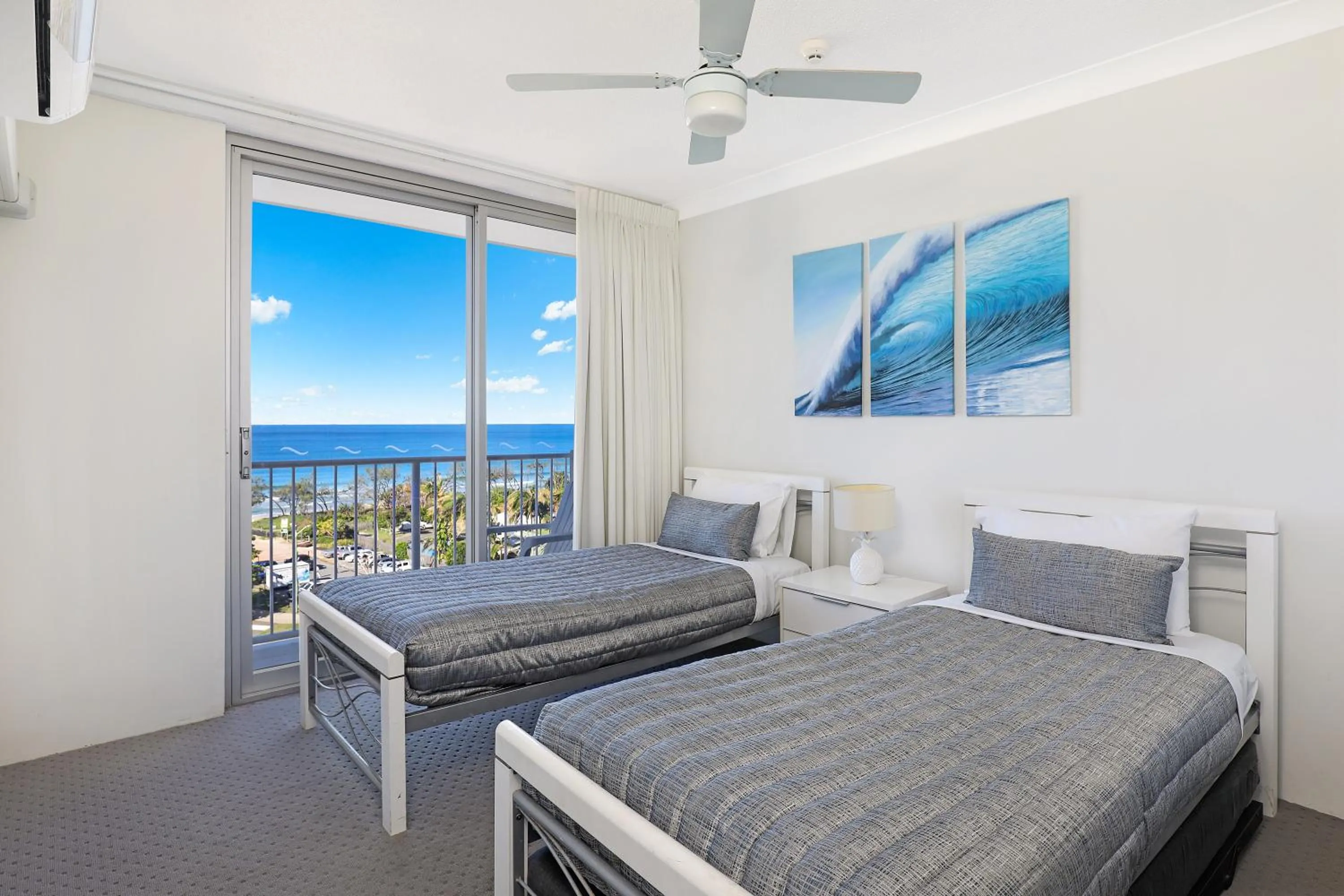 Balcony/Terrace, Bed in Elouera Tower