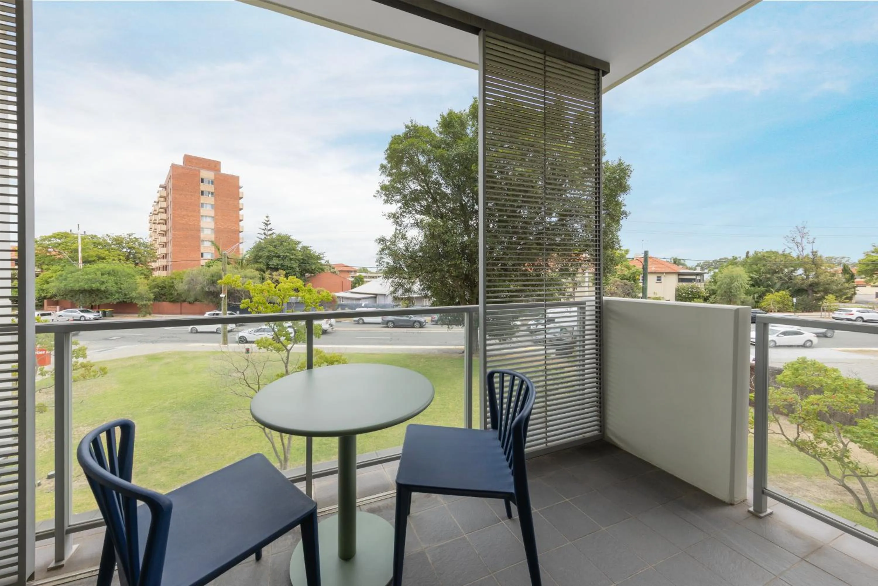 Balcony/Terrace in Quest on Rheola