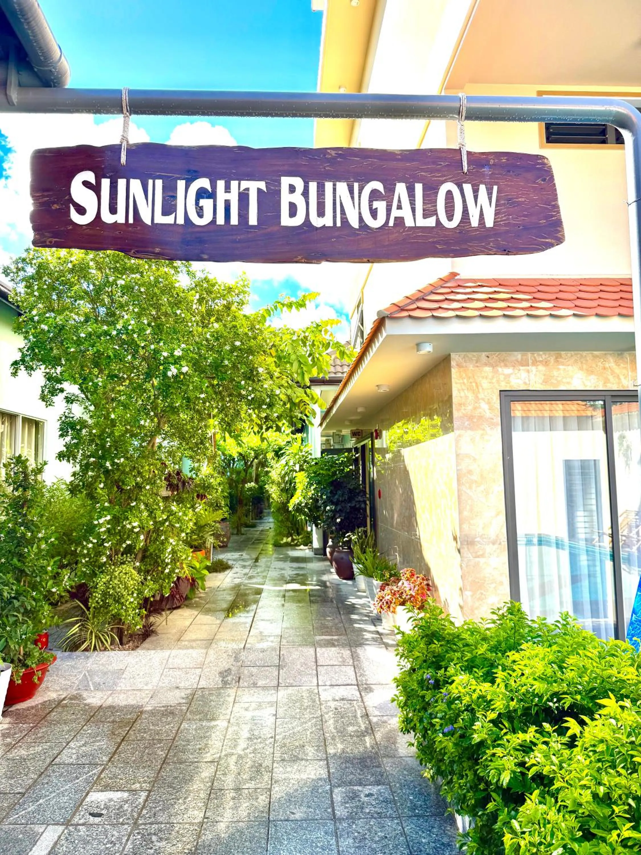 Garden in Sunlight Bungalow