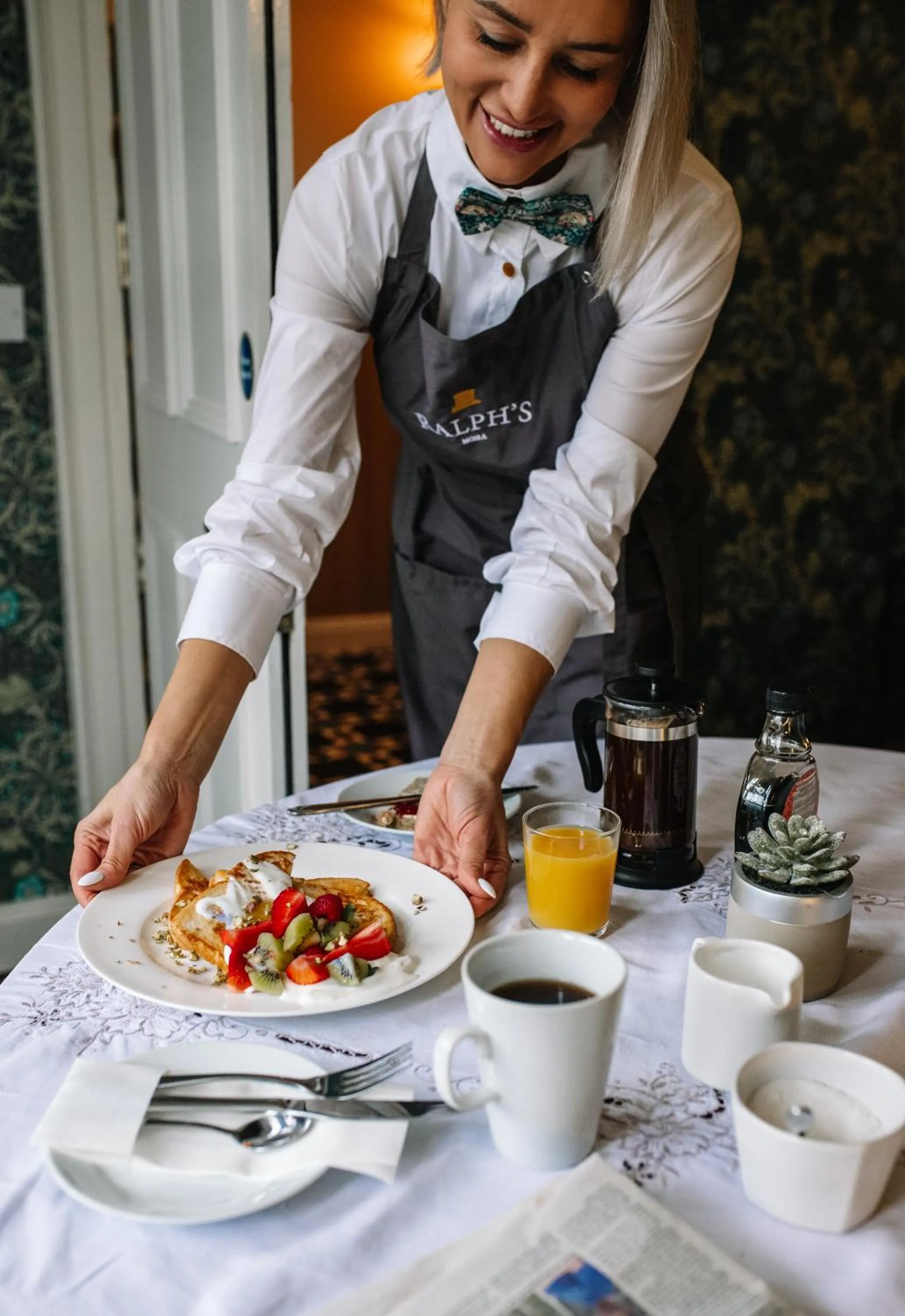 Dining area in Ralph's