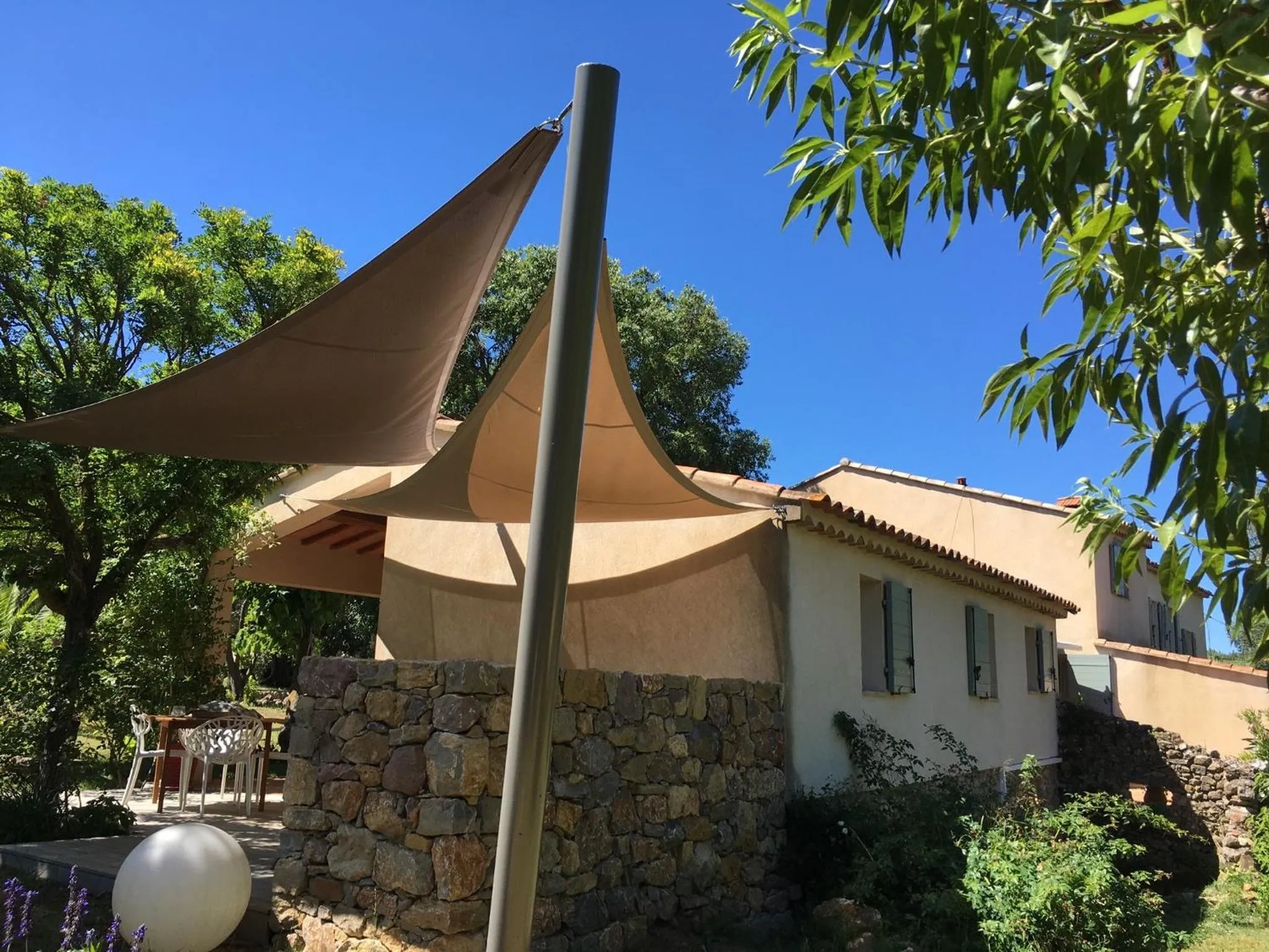 Property building in Bastide Sainte Trinide