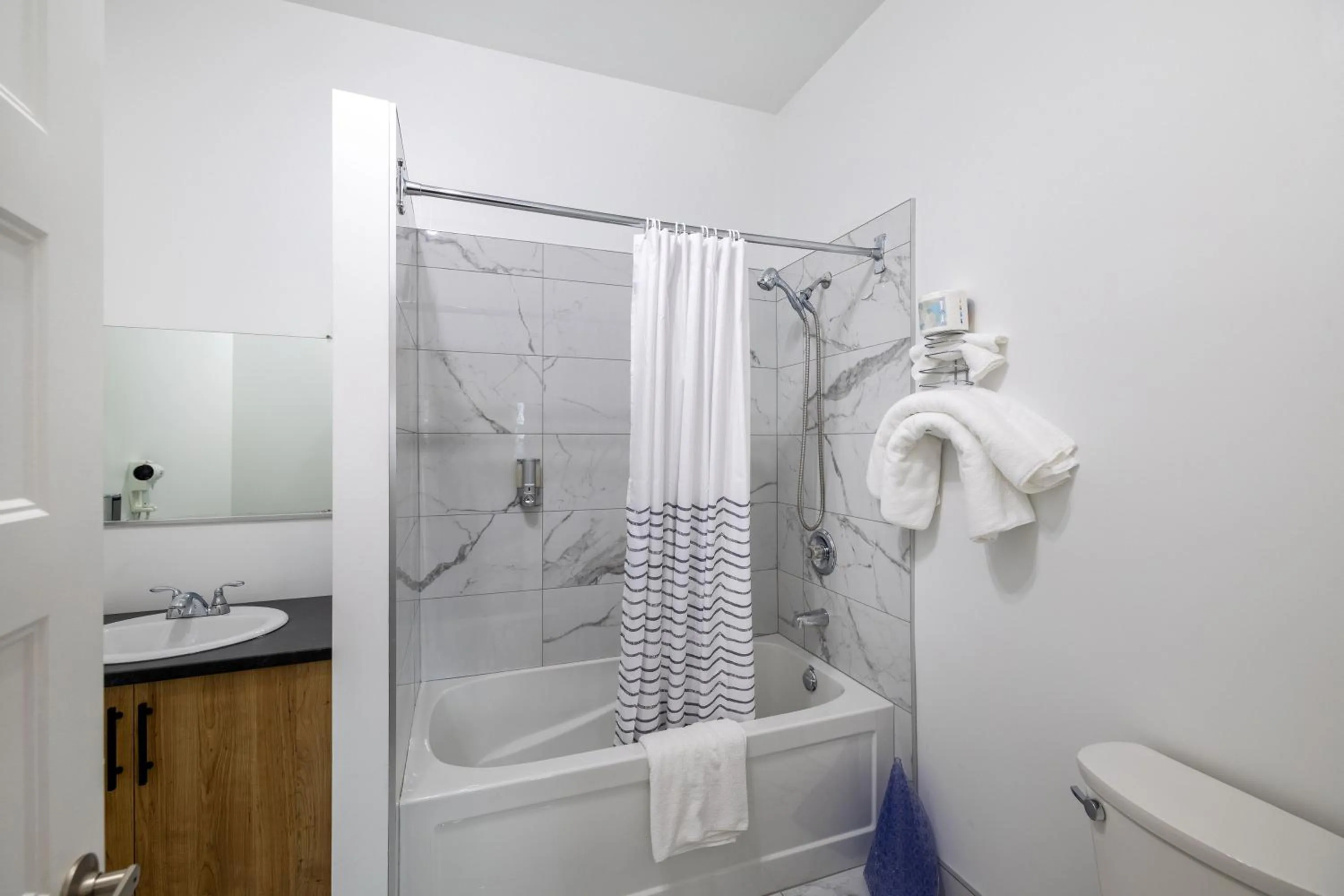 Bathroom in Motel Et Condo Chez Charley