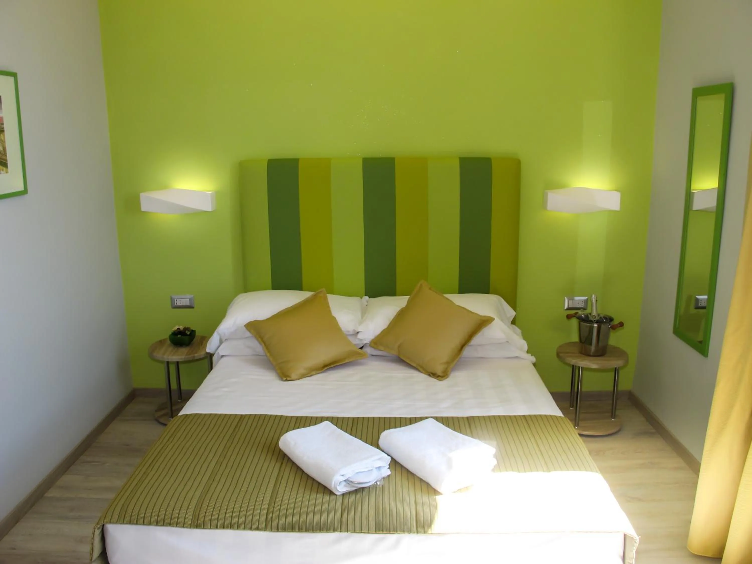 Bedroom, Bed in Roma Veneto Relais