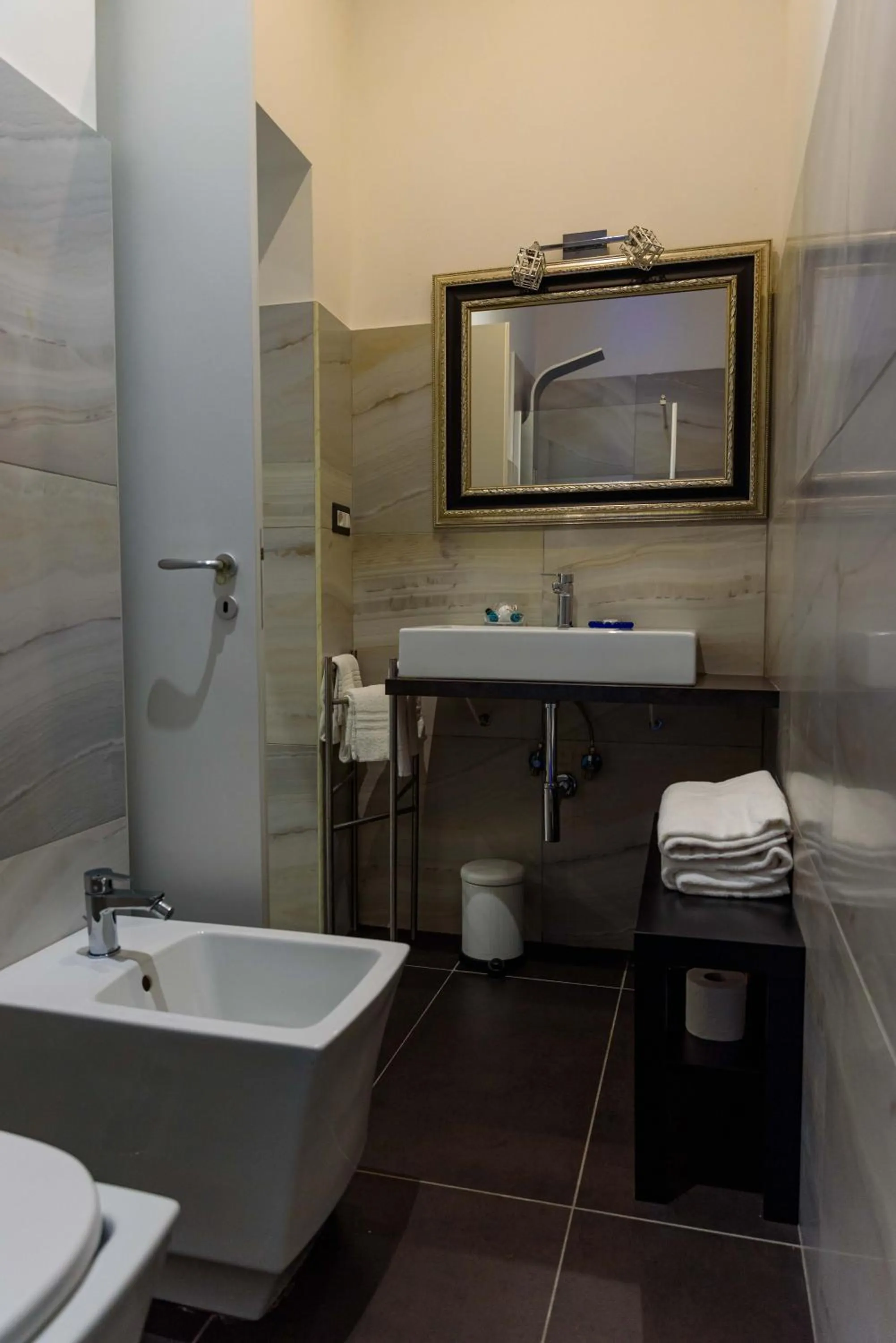 Bathroom in Roma Veneto Relais