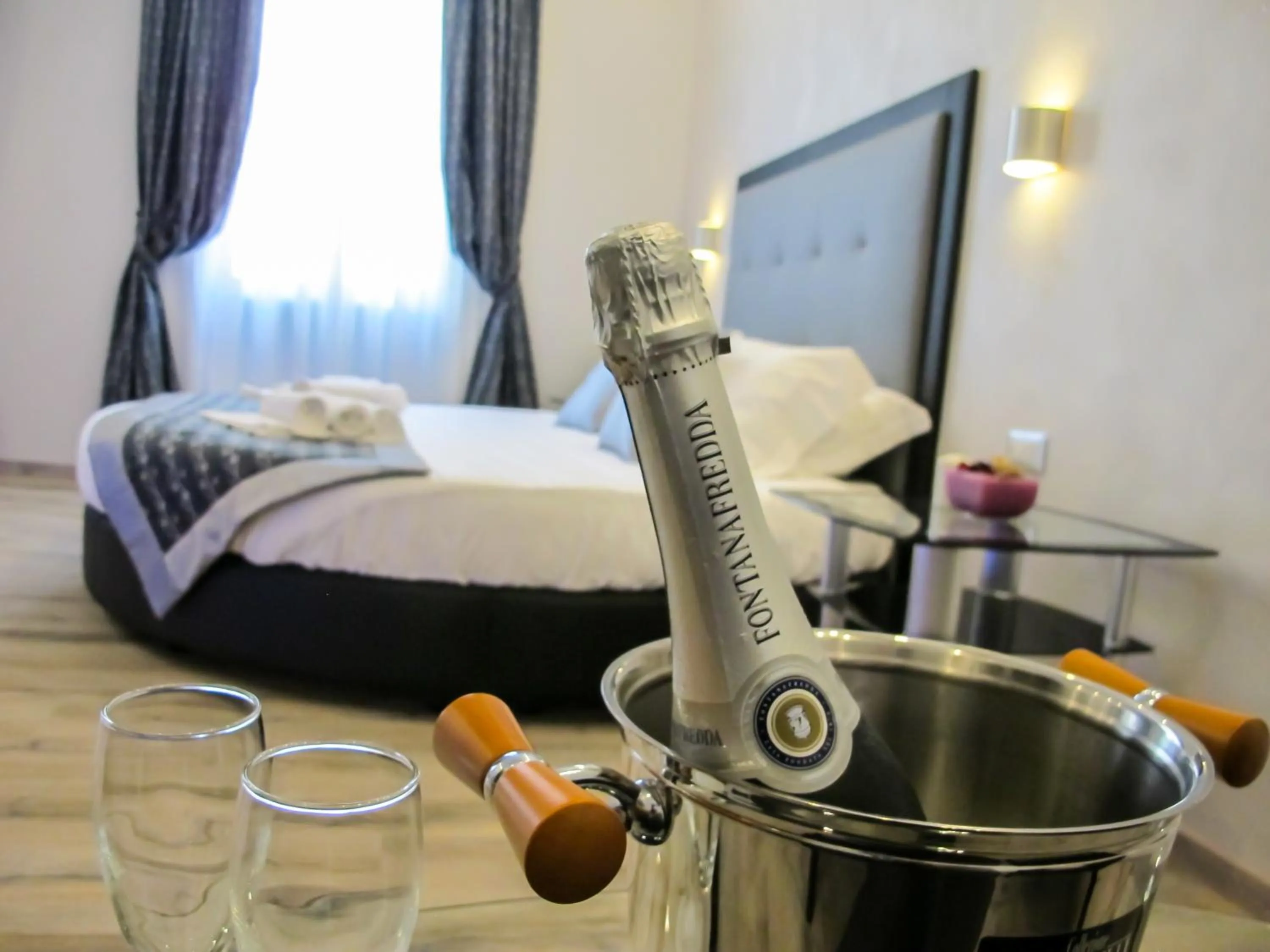 Other, Bed in Roma Veneto Relais