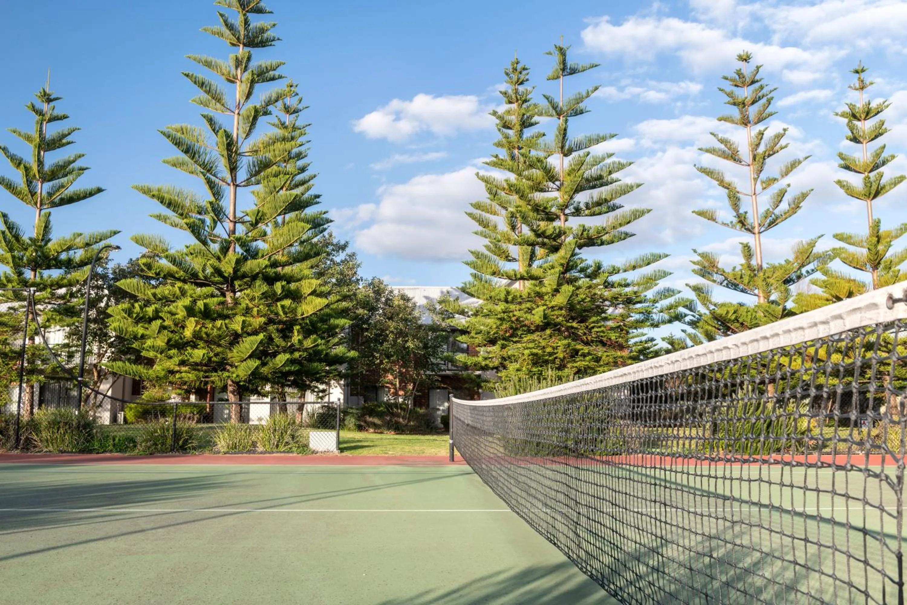 Tennis court in Quest Bunbury