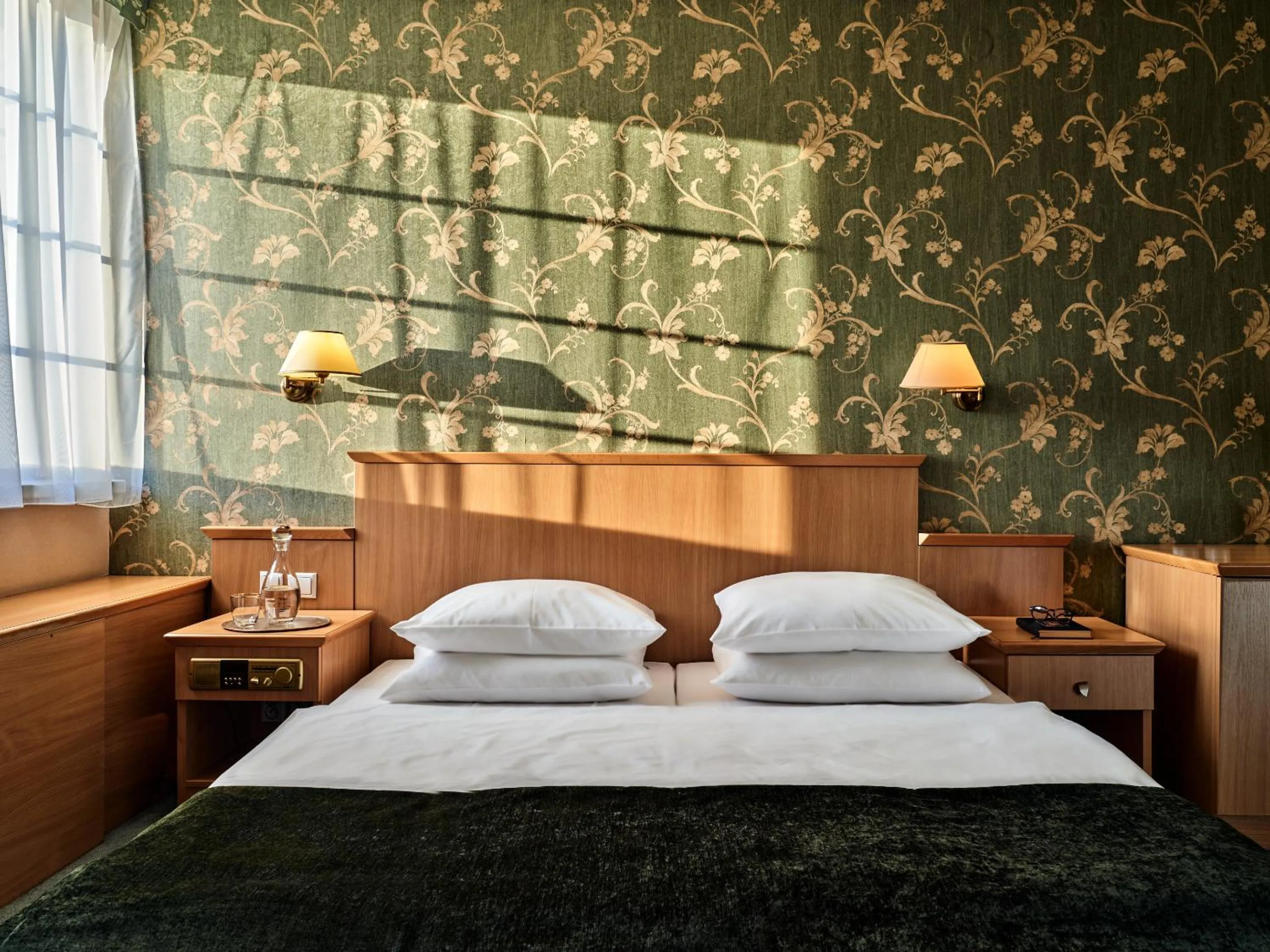 Photo of the whole room, Bed in Hotel Great Polonia Kraków Airport