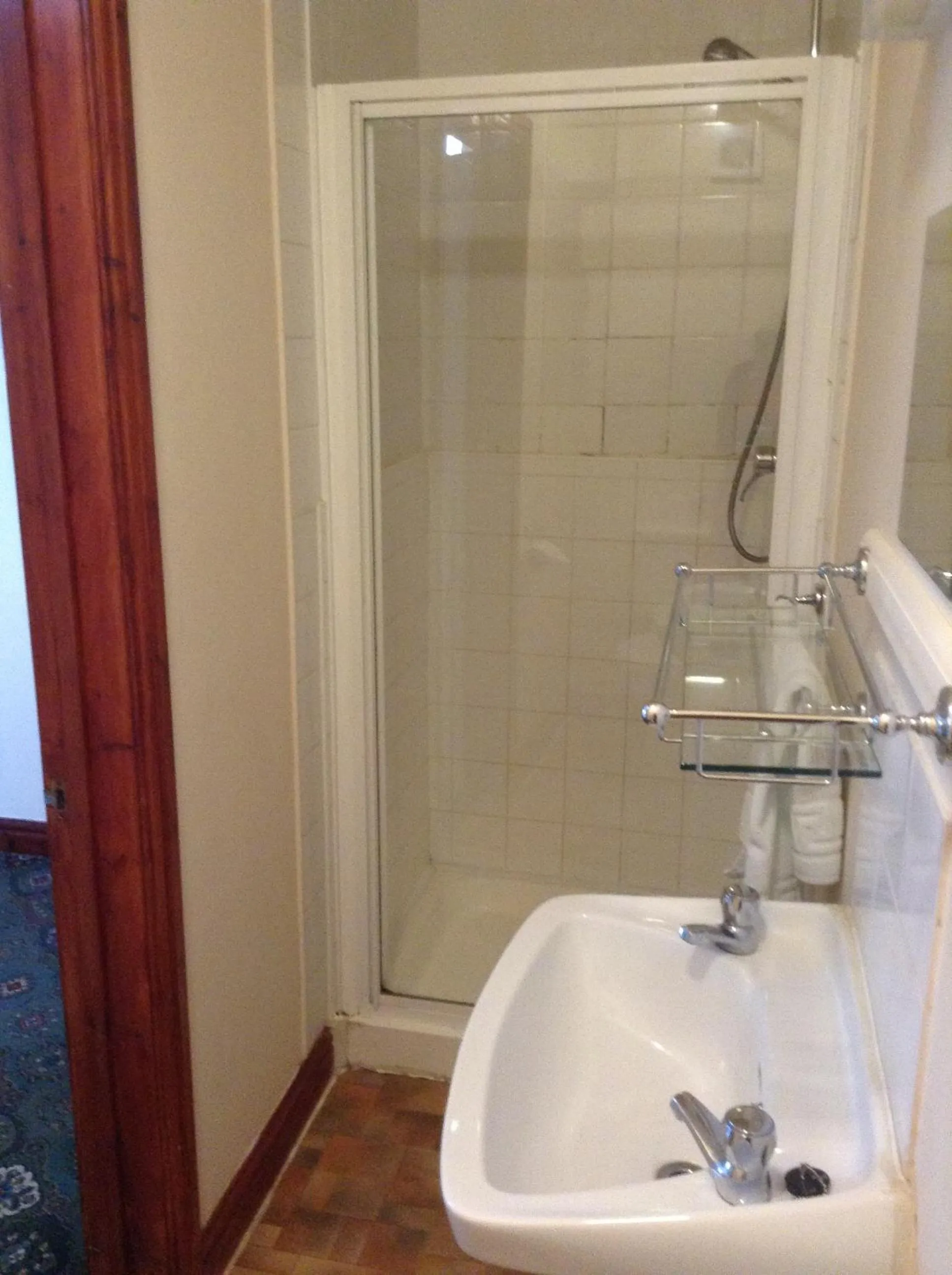 Bathroom in The Black Horse Inn