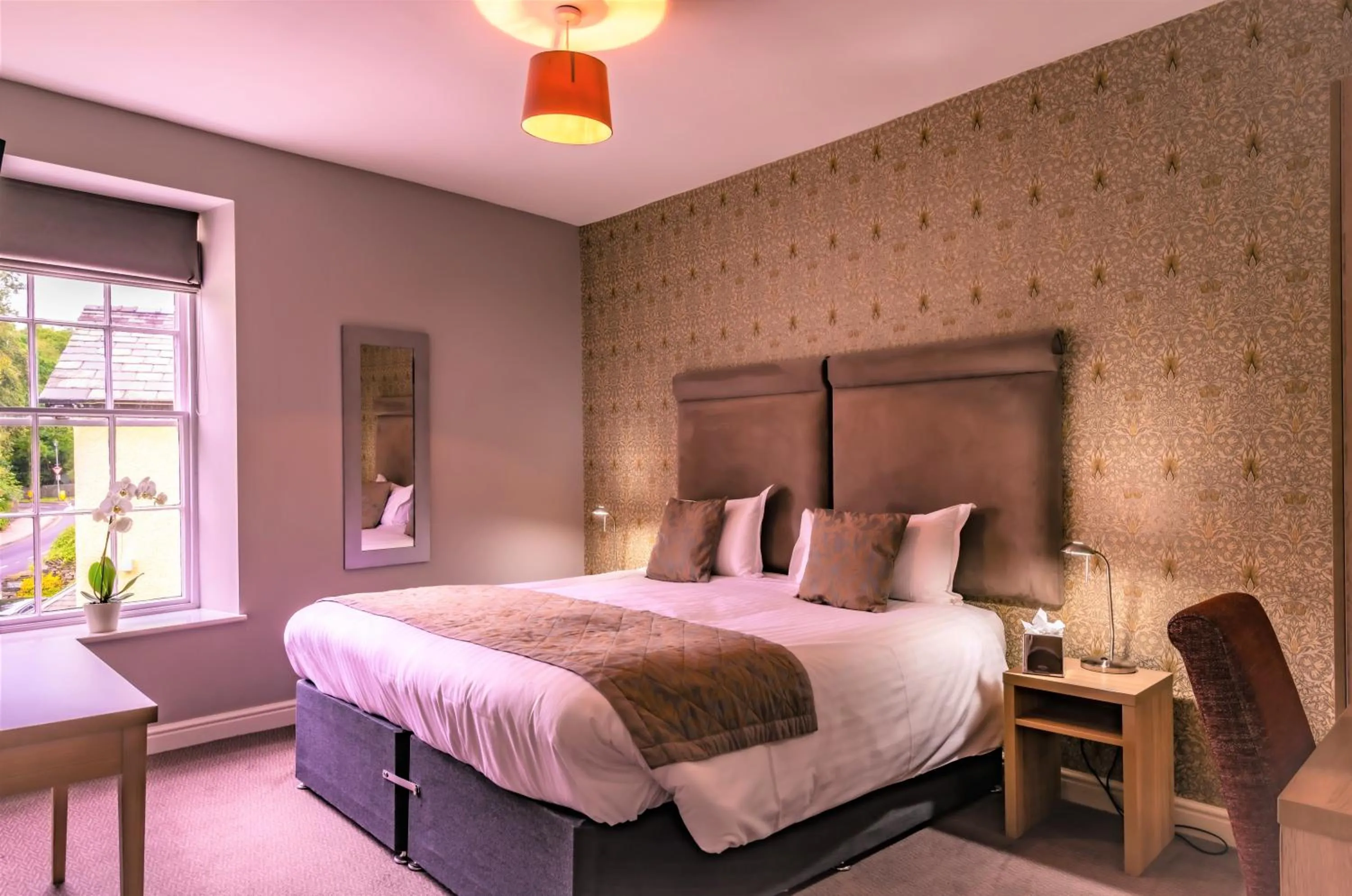 Bed in The Lamplighter Dining ~ Rooms