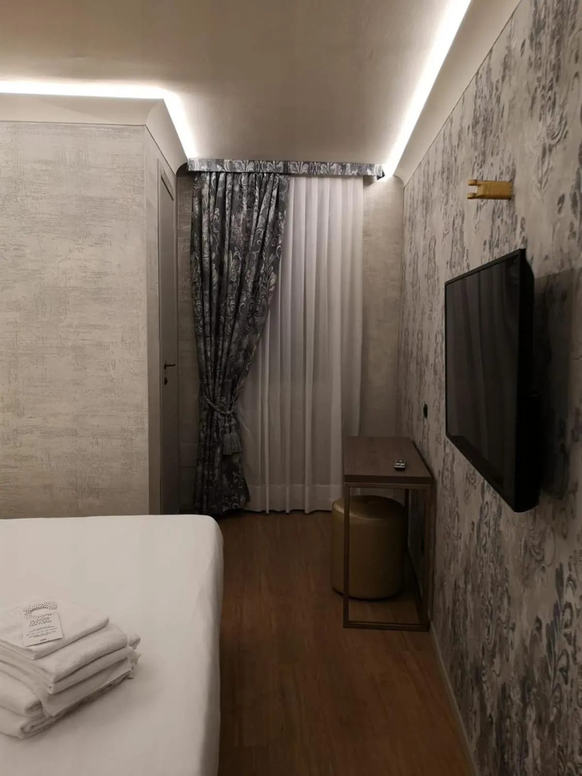 TV and multimedia, Bed in Locanda Cavanella