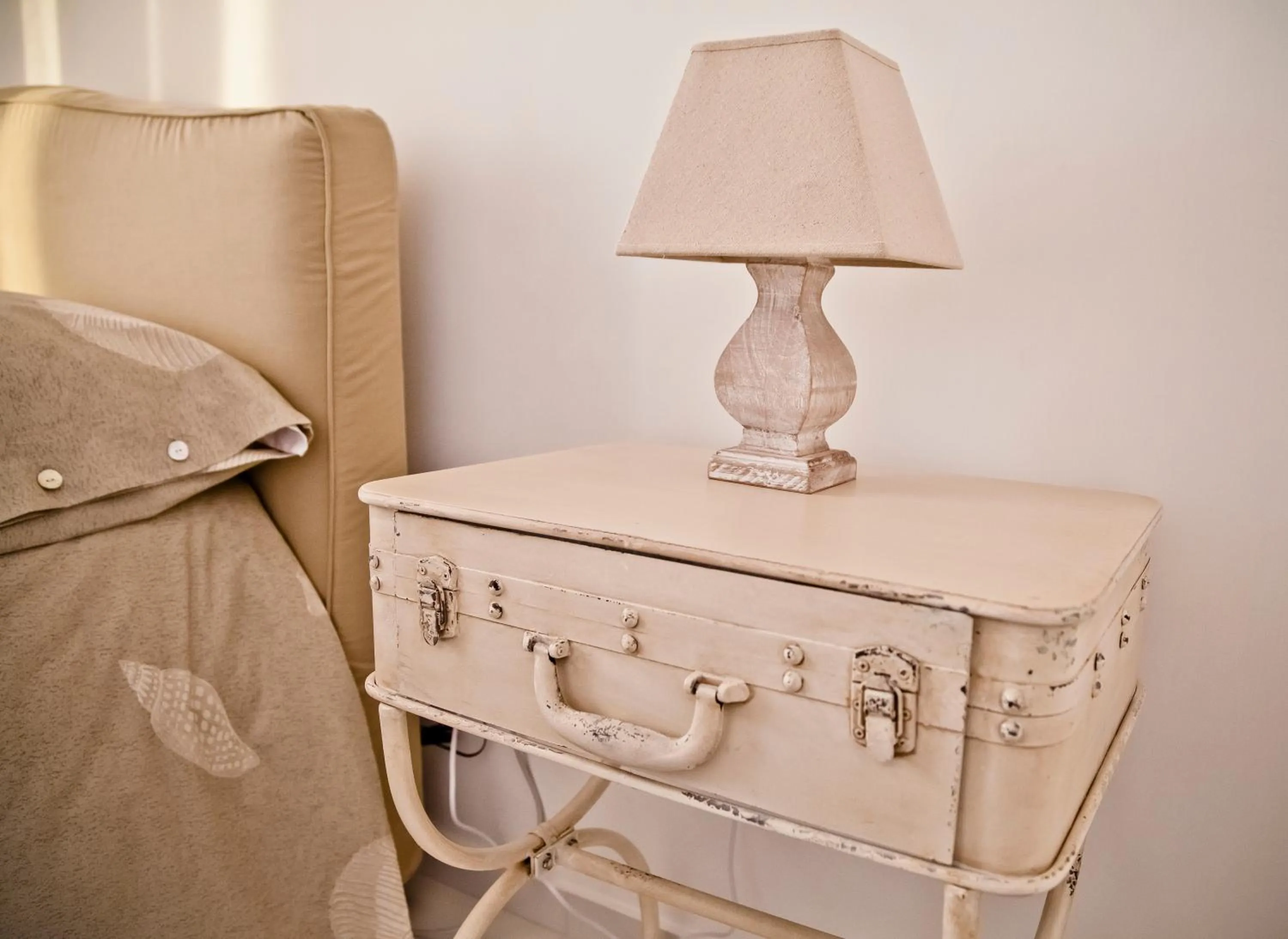 Decorative detail, Bed in La Casa nel Borgo Antico