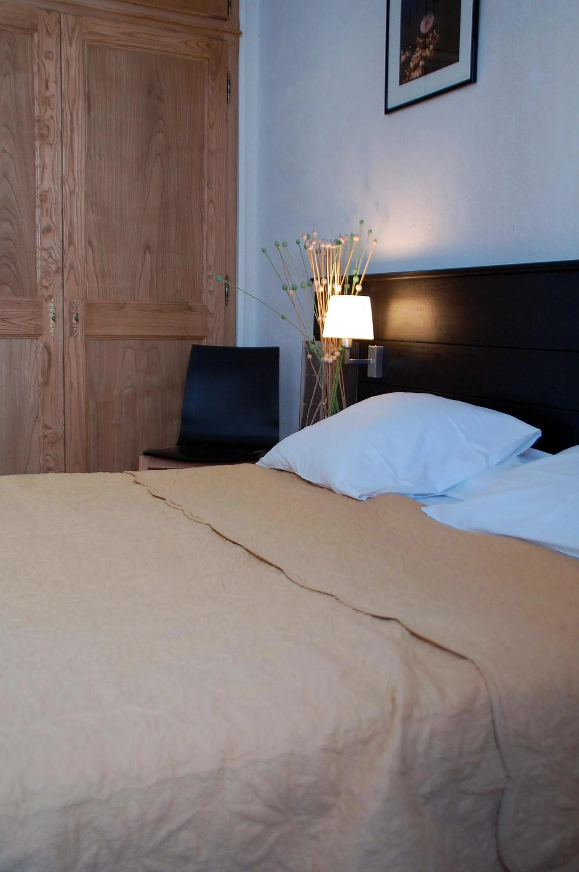 Bed in Hotel Restaurant L'Europe