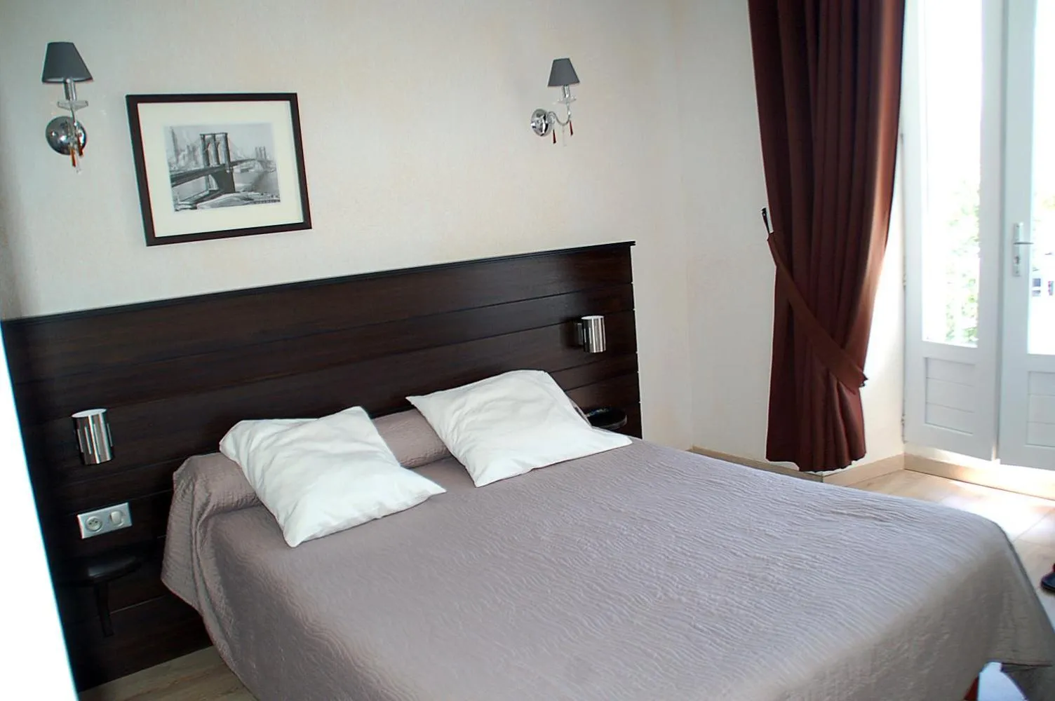 Sea view, Bed in Hotel Restaurant L'Europe