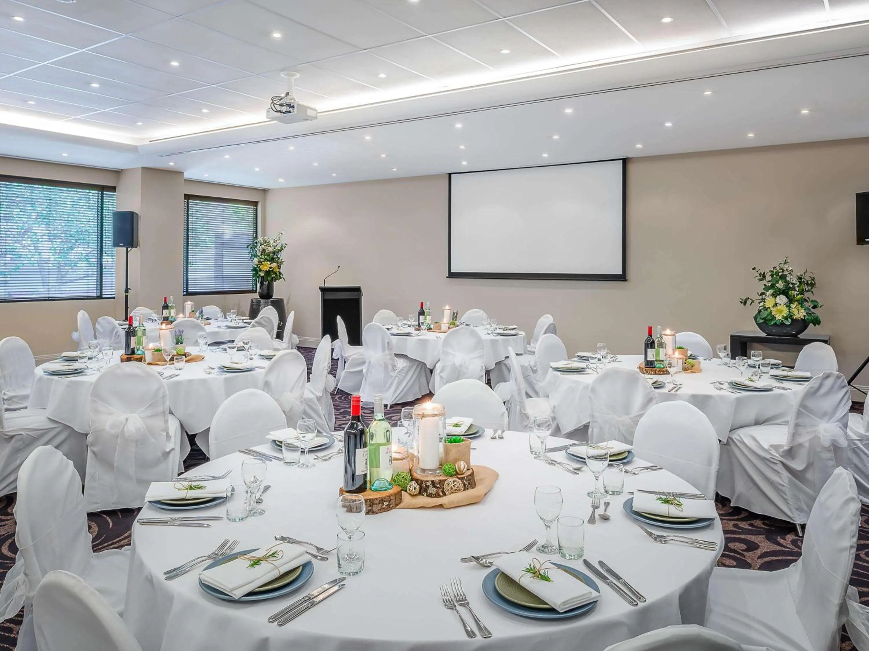 Meeting/conference room in Mantra on Russell