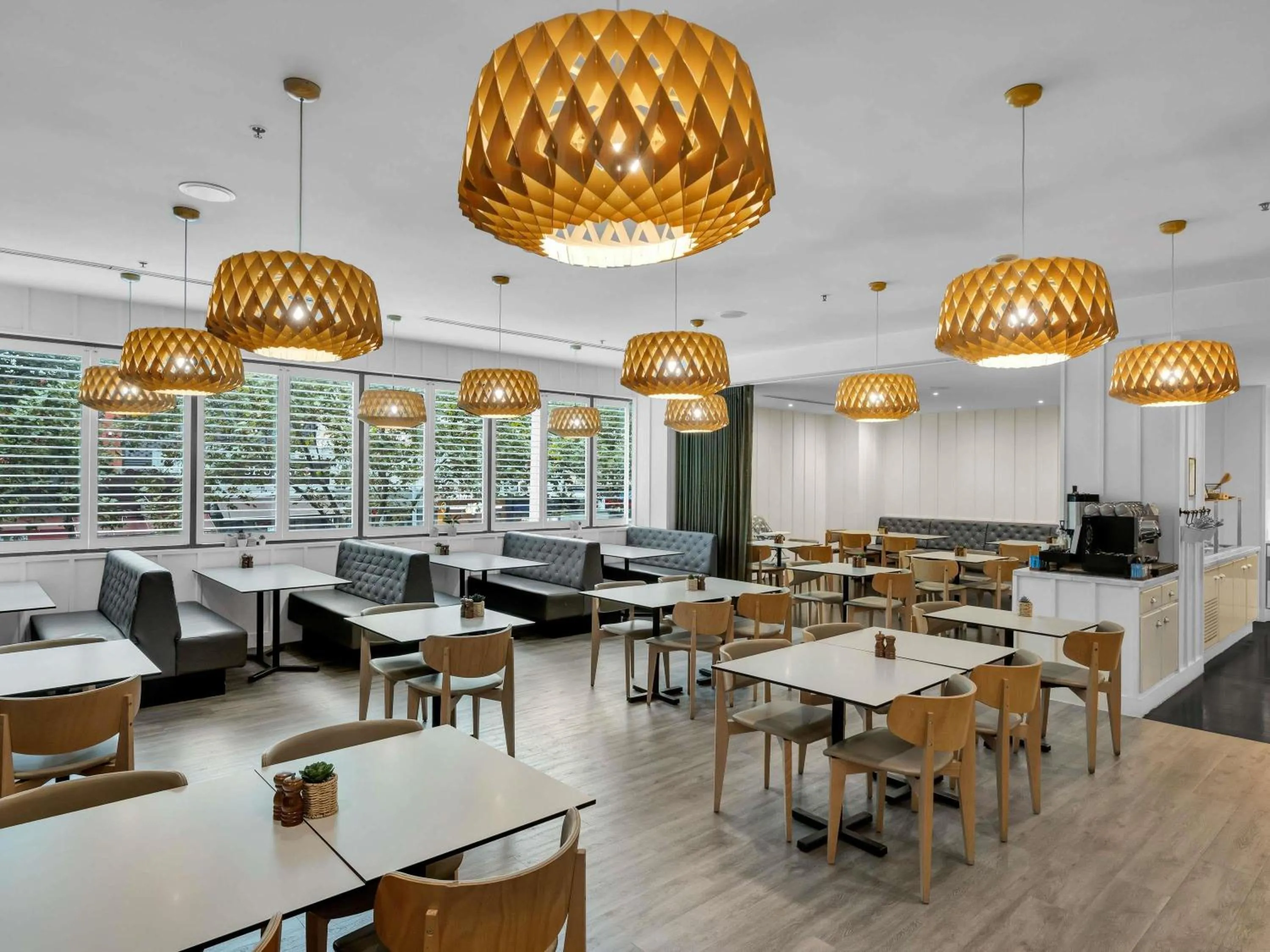 Lounge or bar in Mantra on Russell