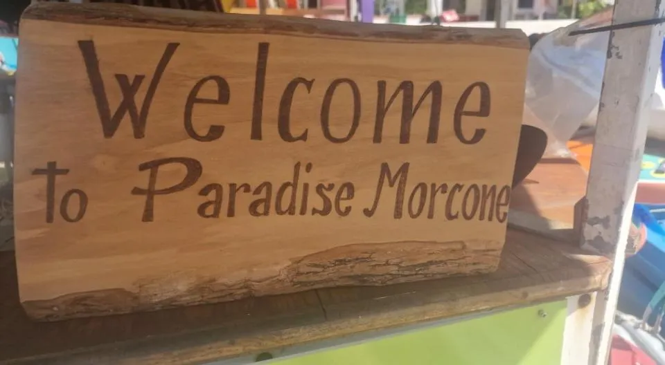 Property building in Mandel Residence by Mandel Club