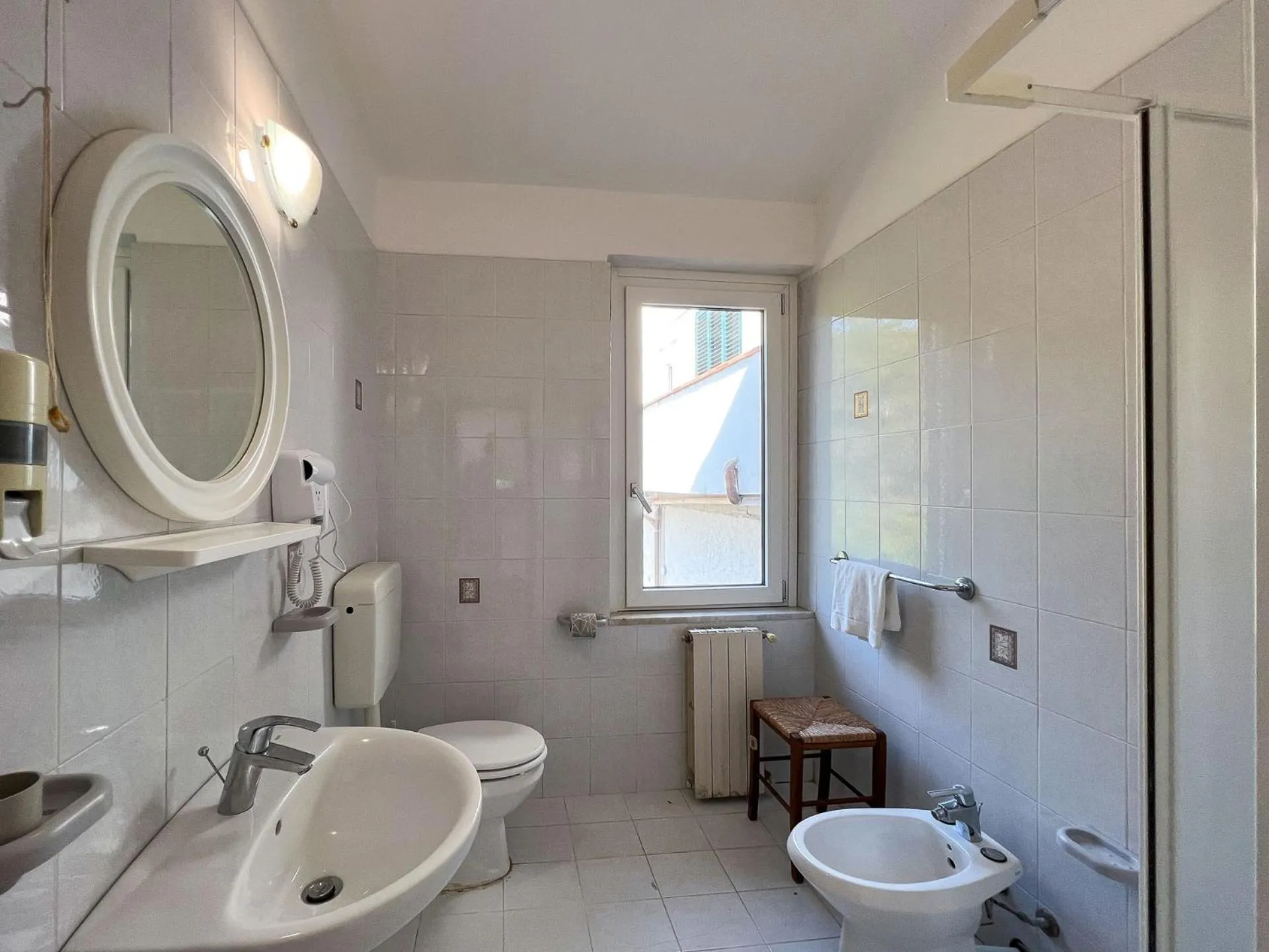 Bathroom in Mandel Residence by Mandel Club