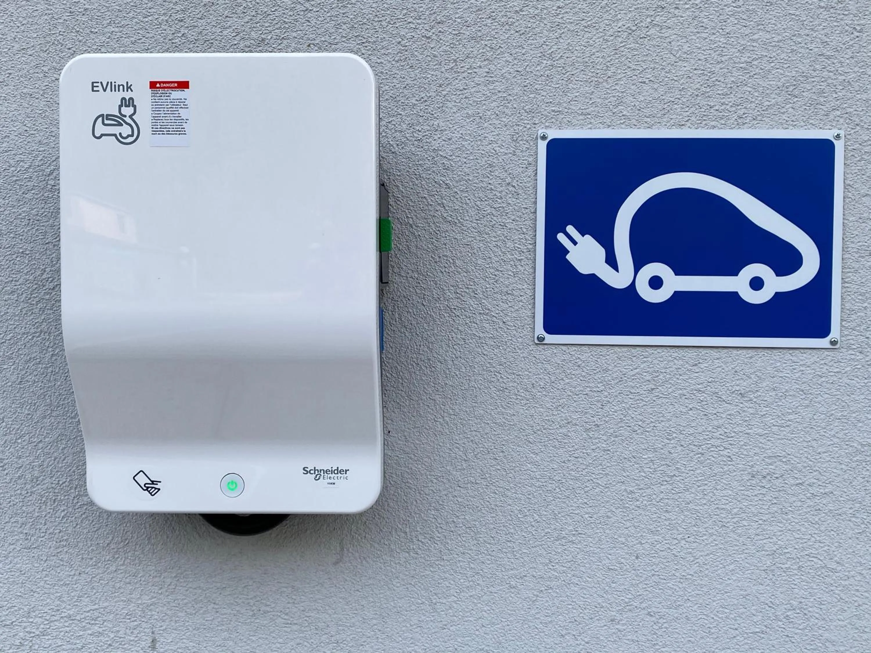 Property building in Brit Hotel Brive La Gaillarde - Restaurant La Limousine