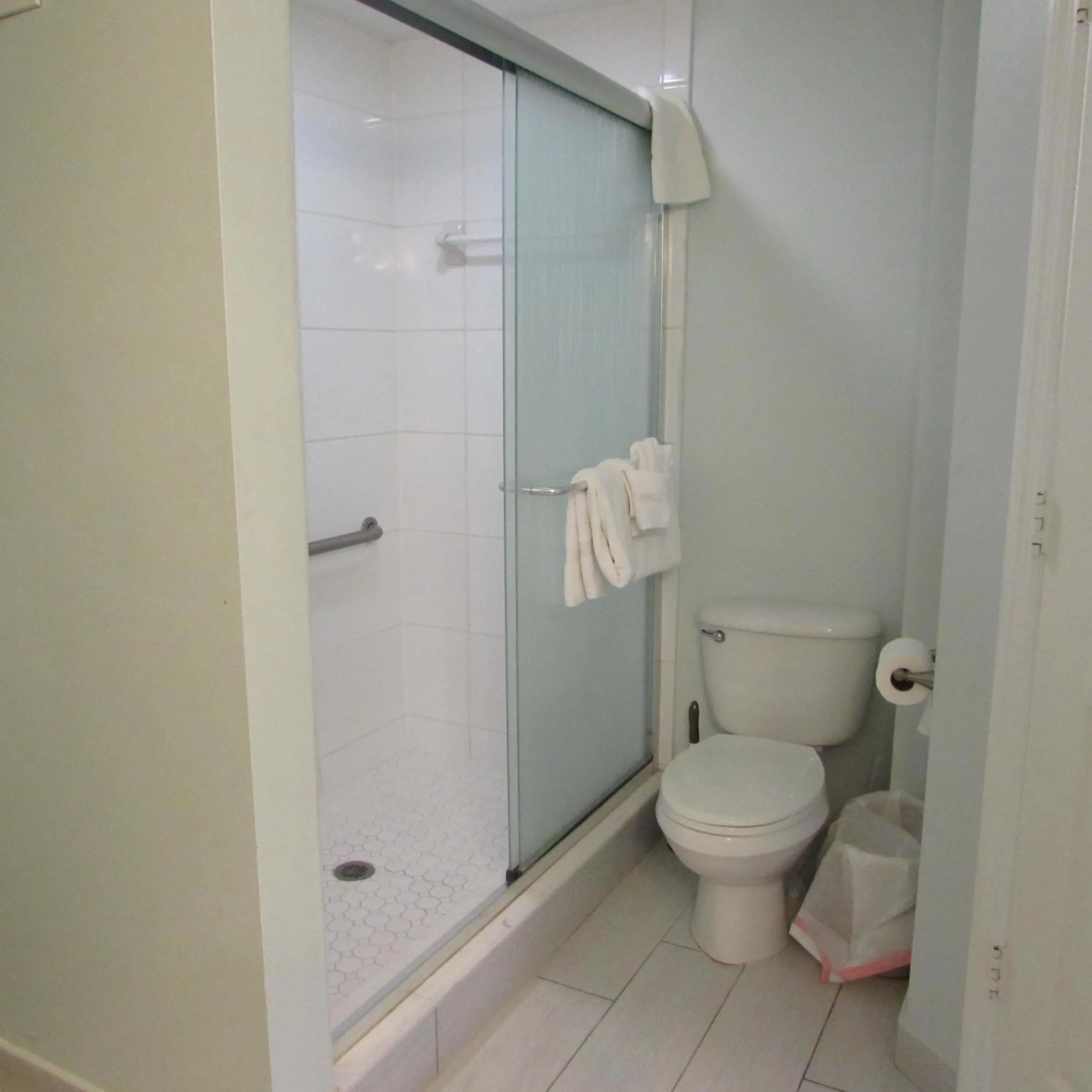 Toilet in Edison Beach House