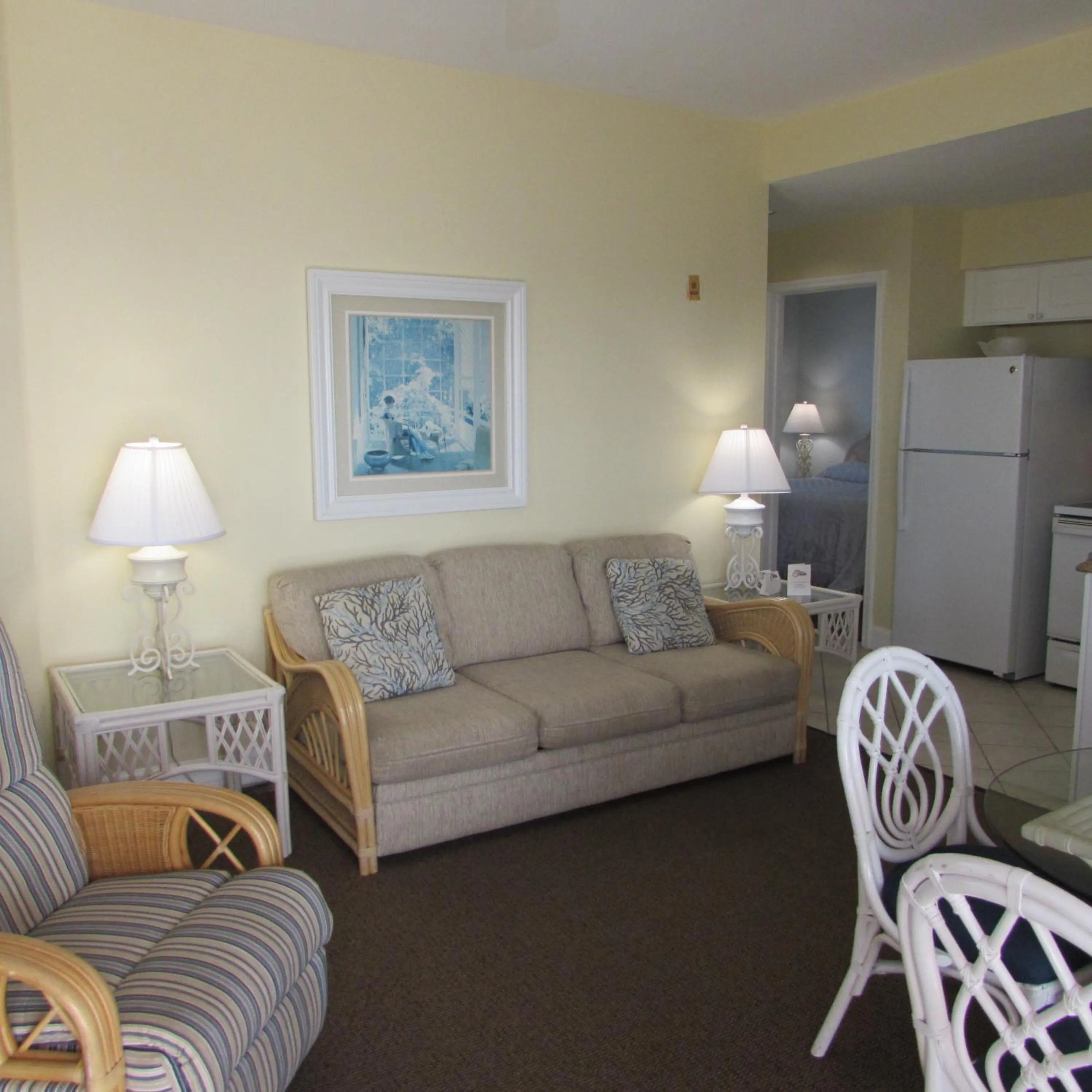 Living room in Edison Beach House